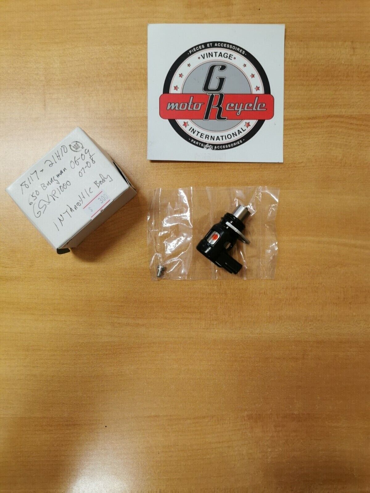 NOS SUZUKI GSXR1000 2007 2008  GSXR650 2006 -2009  VALVE SET   18117-21H10 S9