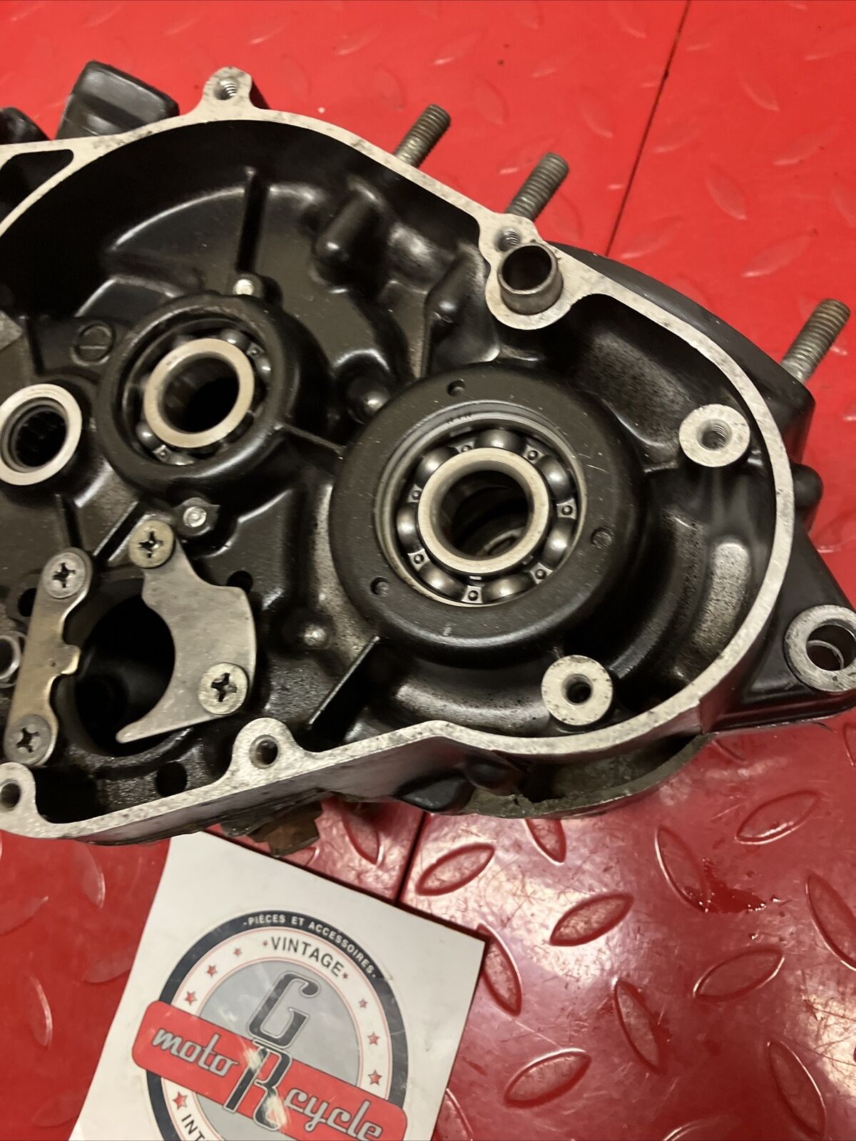 Suzuki DS100 1978 Crankcase left right crank case set