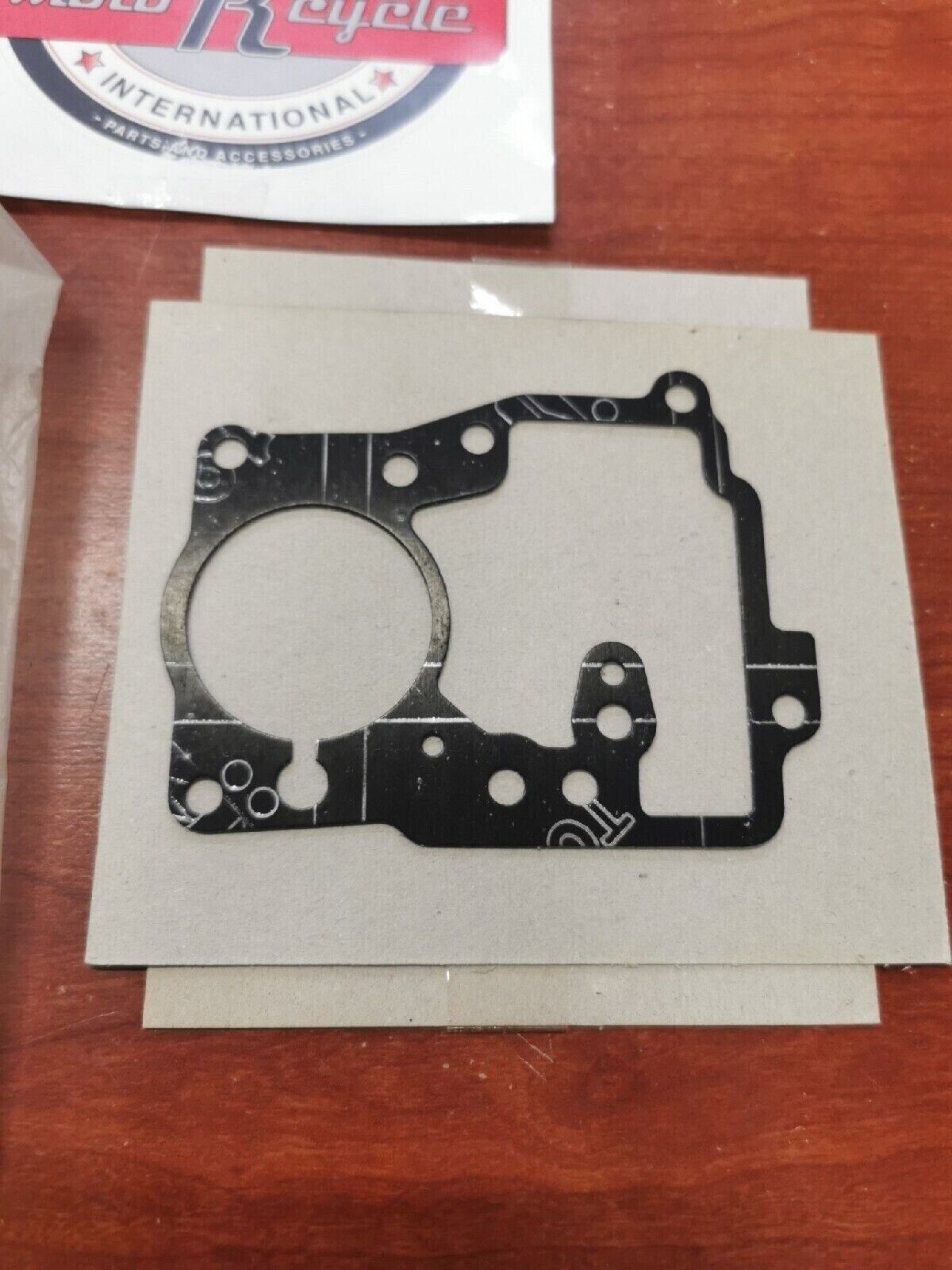 NOS Yamaha 1982 XZ550RJ CARBURETOR FLOAT CHAMBER GASKET 11H-14984-00-00 Y76