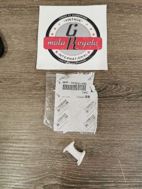 NEW NOS YAMAHA SXV70SJ SXV60ERK VT60L SXV60L VT60J HOLDER 8FF-1546C-00-00 Y108