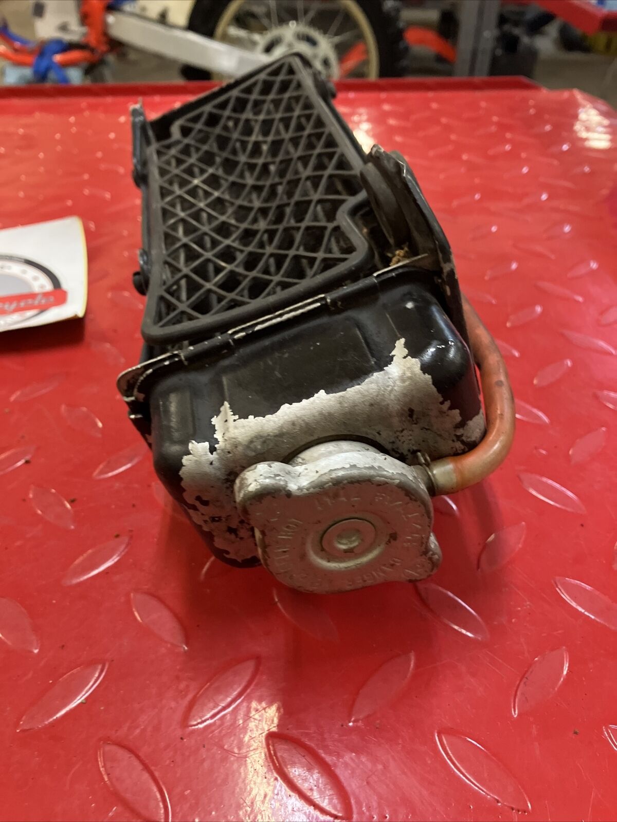 Honda CR80R 1984 radiator and grille guard 19010-GC4-731