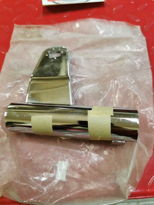 NOS Yamaha XS400 COVER UPPER 2 3F9-23131-00-93 Y26