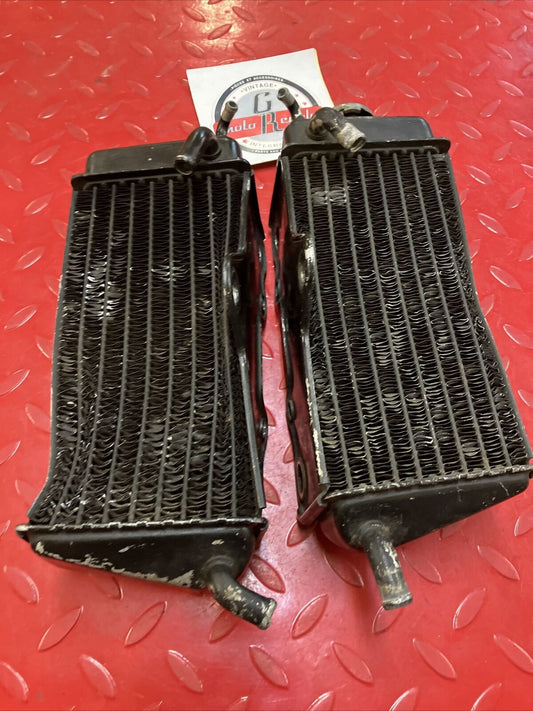 Honda CR250R 1986 Radiator left right 1987 19010-KS7-000