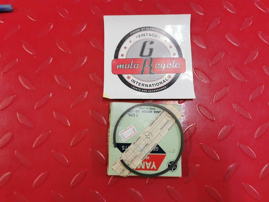 NOS Yamaha 1974 1973 1972 MX360 YZ360 RING PISTON 322-11611-00 Y27
