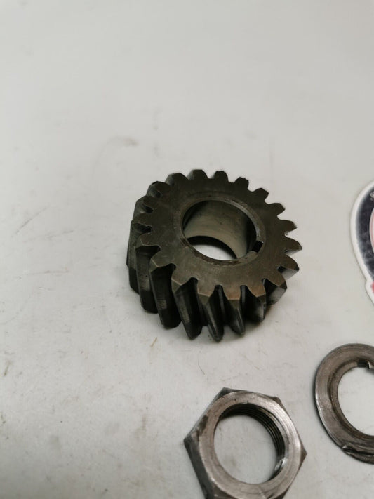Suzuki DR200 1987 primary drive gear SP200