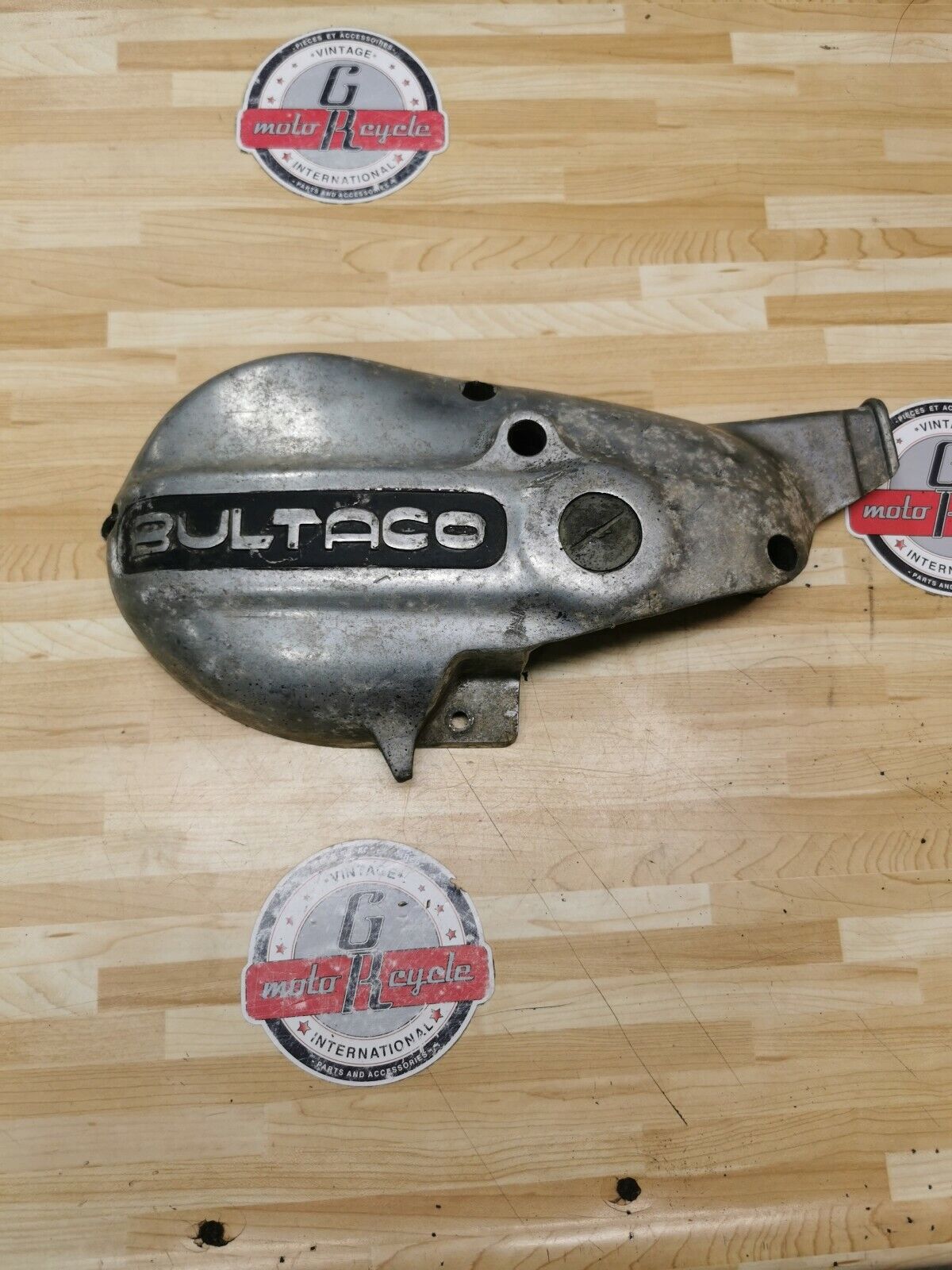 Bultaco left crankcase cover stator cover clutch lifter actuator 1520-y005