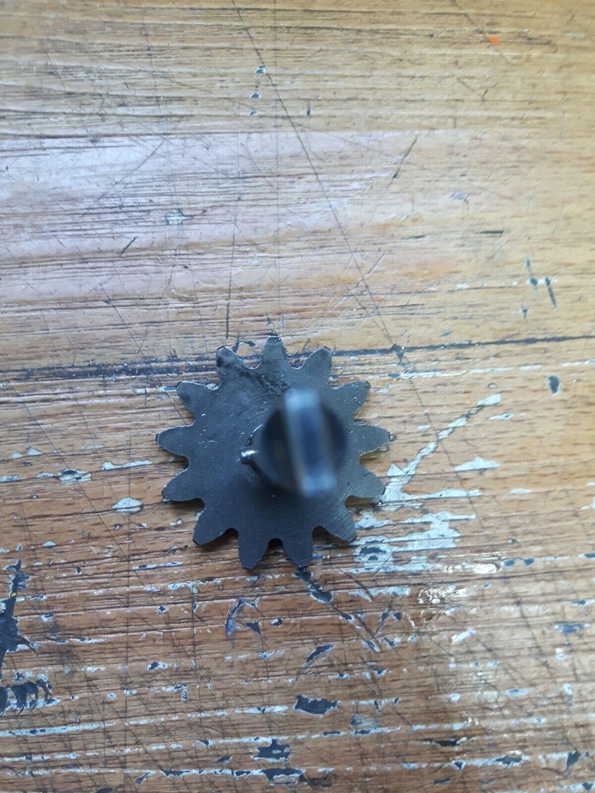 Suzuki RMZ450 2006 oil pump driven gear shaft