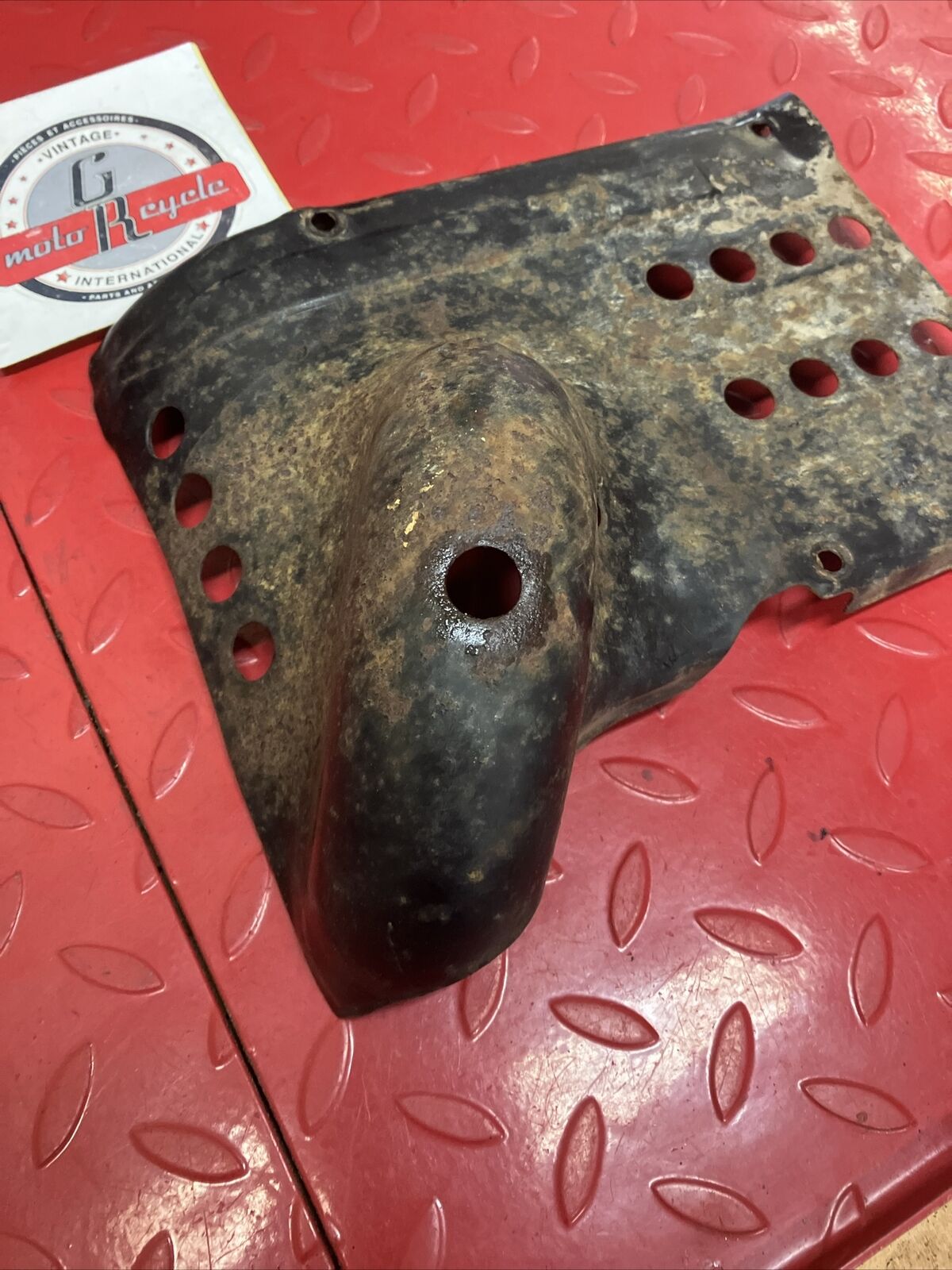 Suzuki RV90 1975 Skid plate engine guard protector