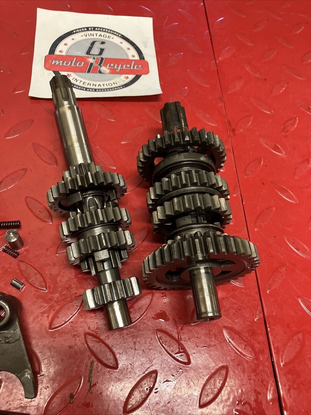Suzuki DS100 1978 transmission gearshift gear shift drum cam forks axle shaft