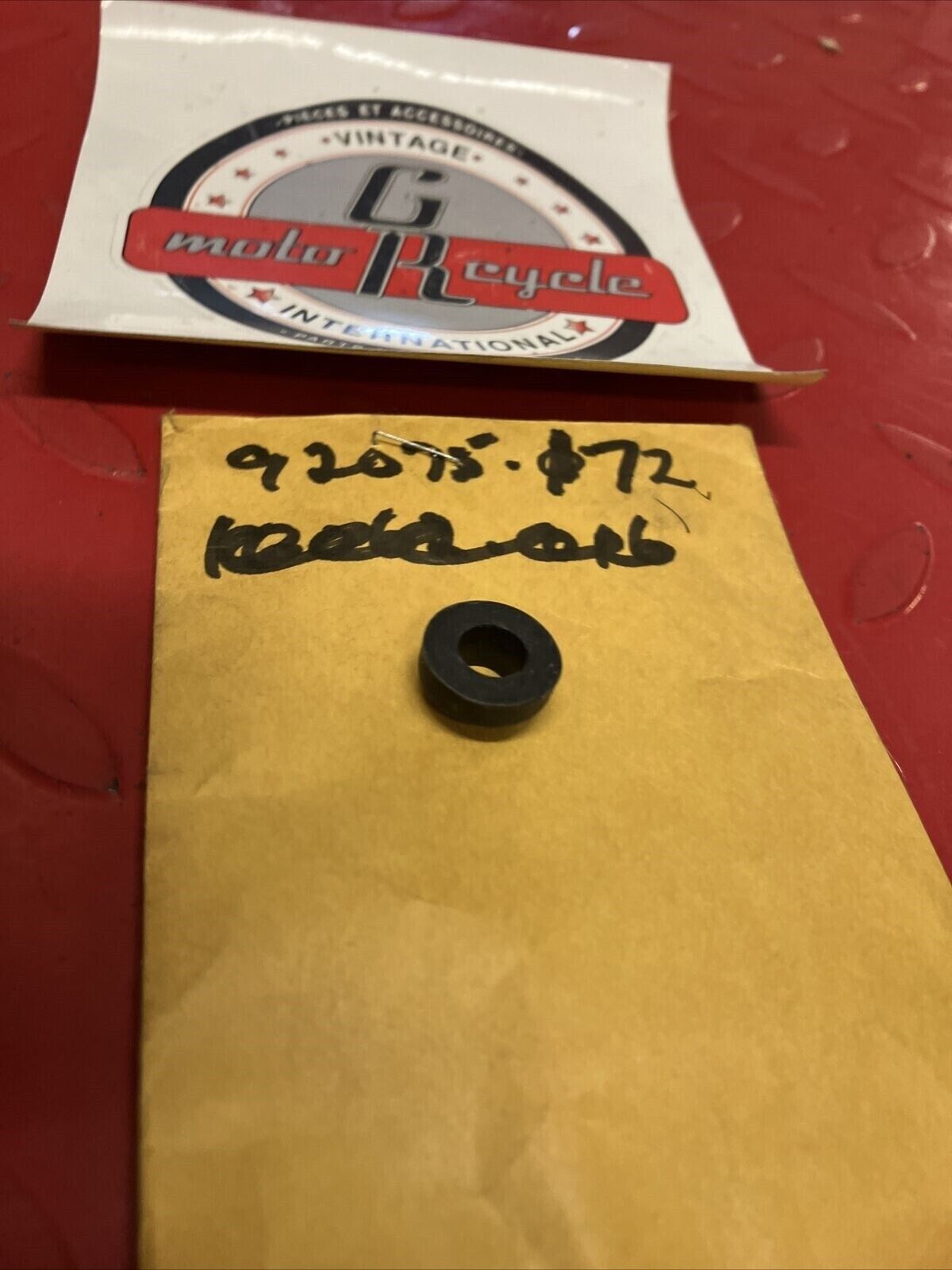 NOS KAWASAKI METER RUBBER GROMMET 92075-172 K19