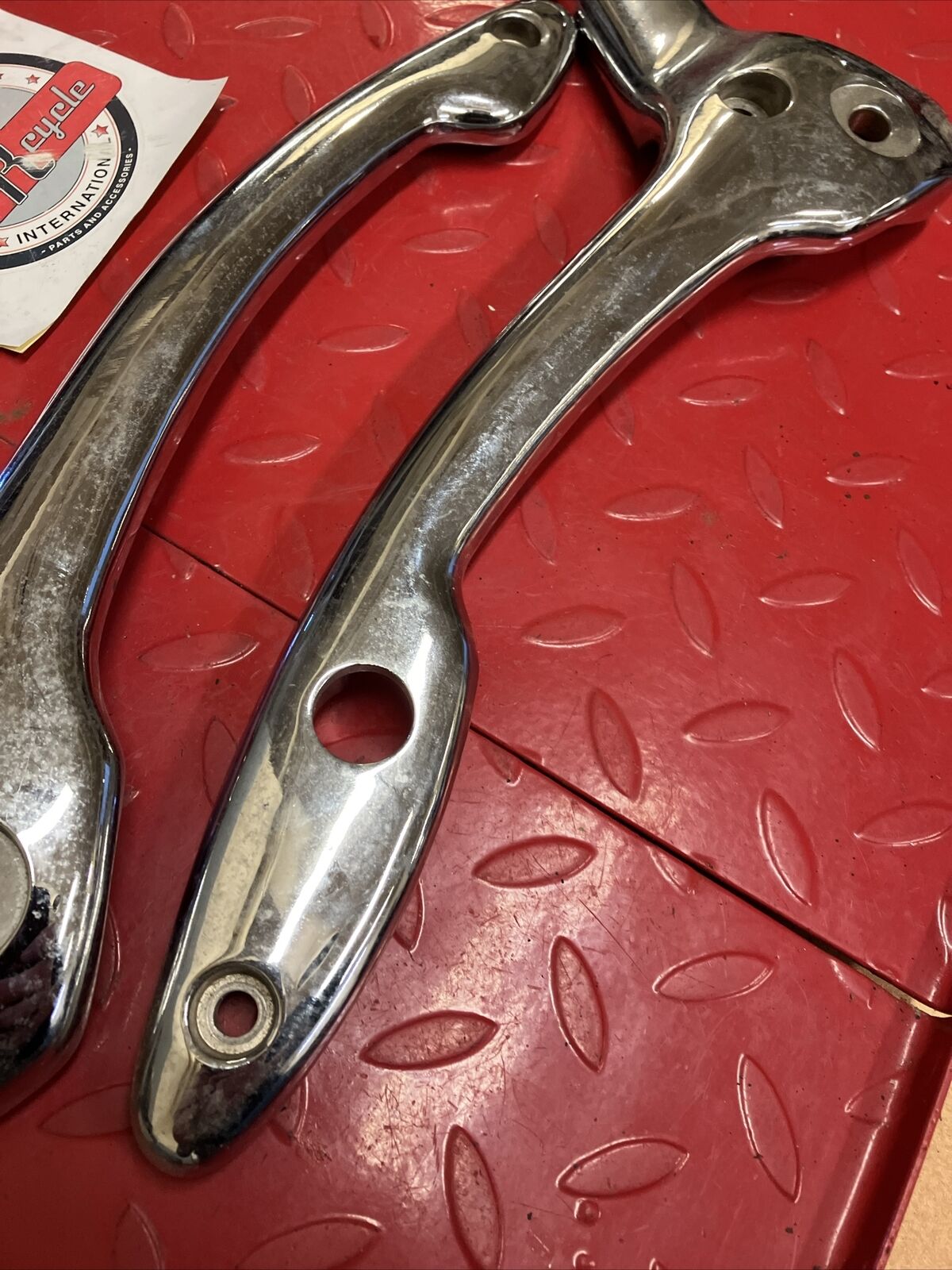 Yamaha XV700 1984 1985 virago 700 rear grab bar rail stay left right set U3