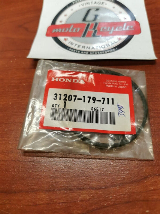 NEW NOS Honda GL1800 GL1500 VF700 VF1100 VT1100 SEAL RING 31207-179-711 H64