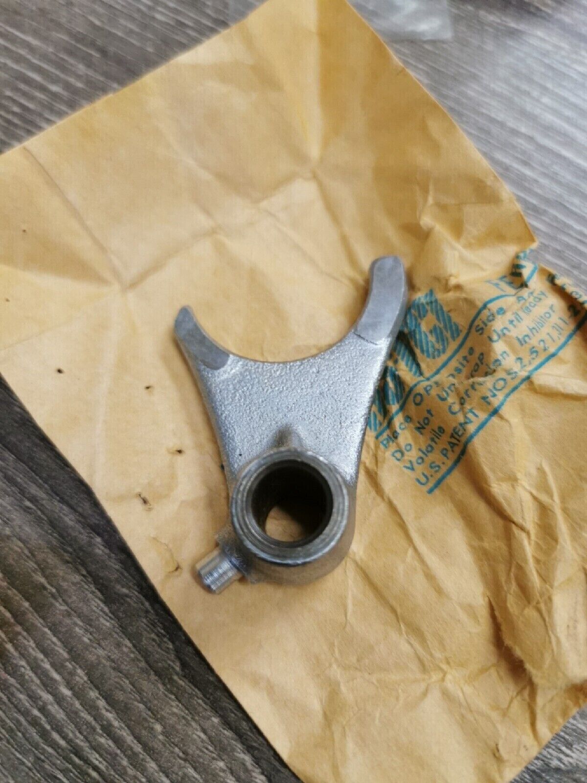 NOS SUZUKI RM125  FORK GEAR SHIFT  25211-41300 Superseded by 25211-41301  S11