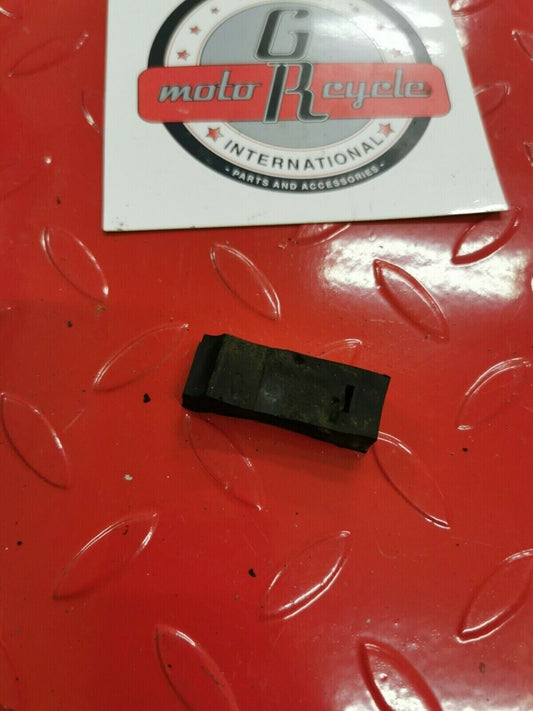 Yamaha IT175 1981 rear shock absorber reservoir sub tank damper cushion rubber