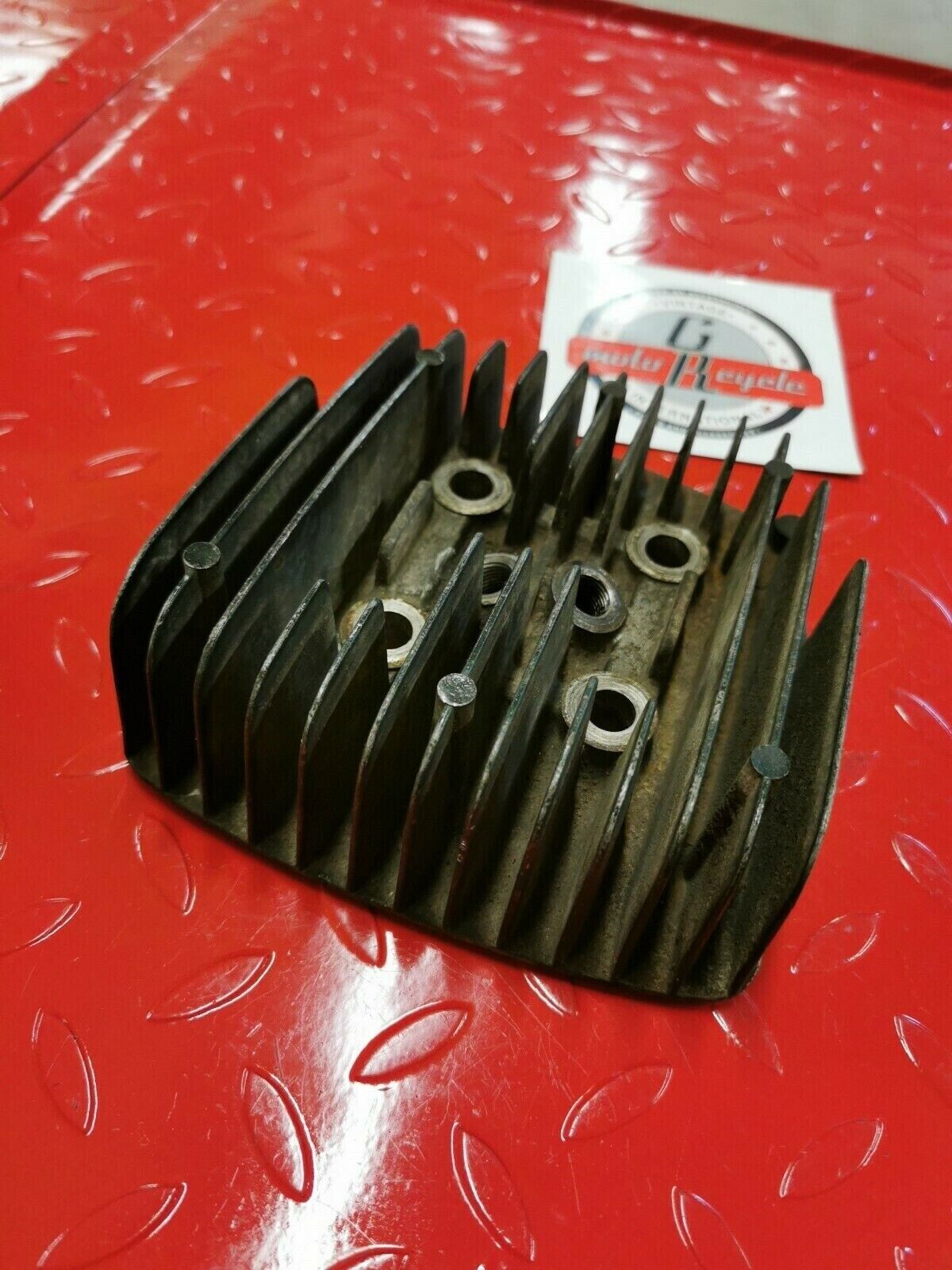 Suzuki TC125 1974 cylinder head jug barrel cover 1975 T
