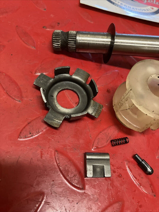 Suzuki TC125 1975 kickstarter kick starter shaft spindle gear mechanism
