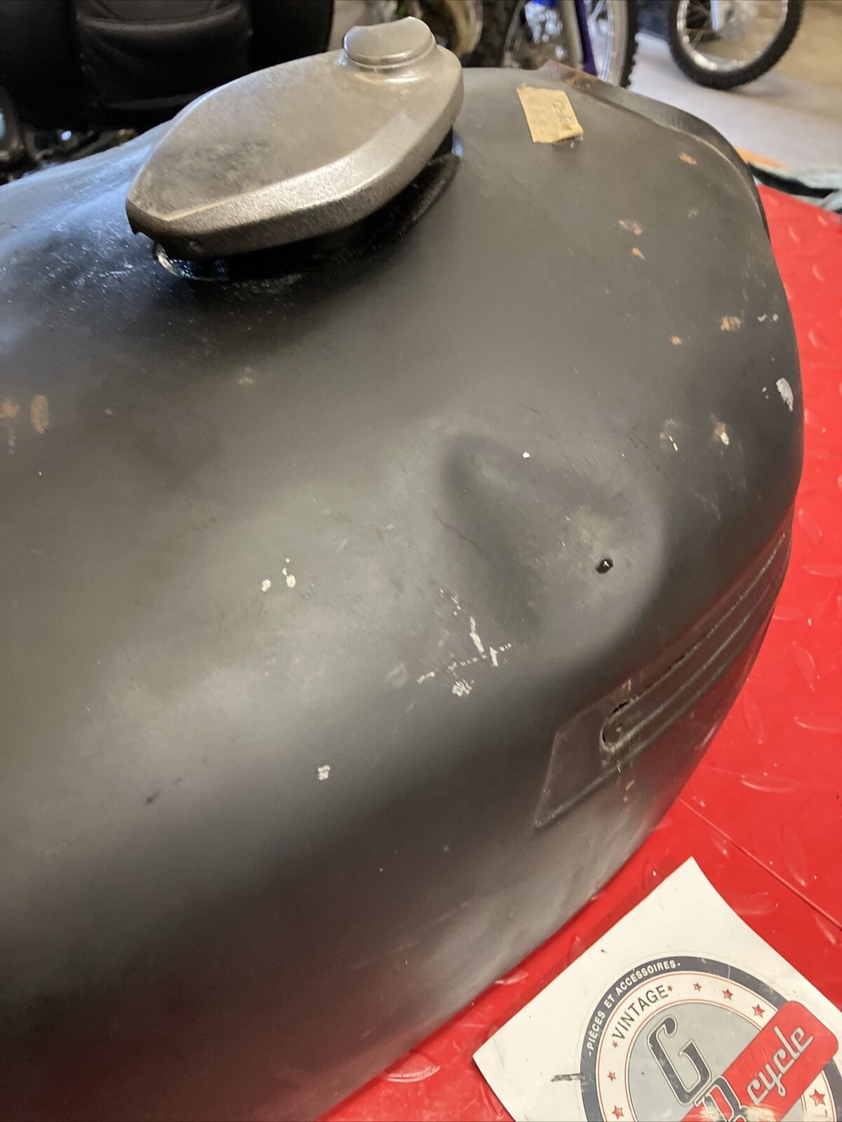 Kawasaki KZ650 1978 Fuel tank gas petrol reservoir 1977 1979