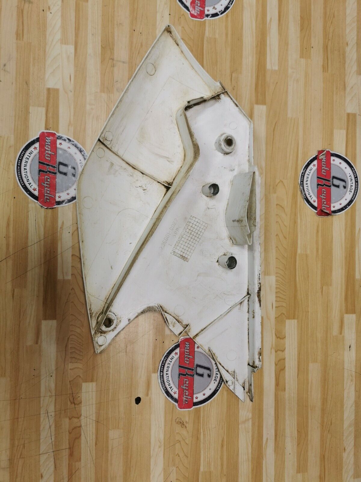 Kawasaki KX250F 2005 left side cover panel plastic fairing number plate 2004