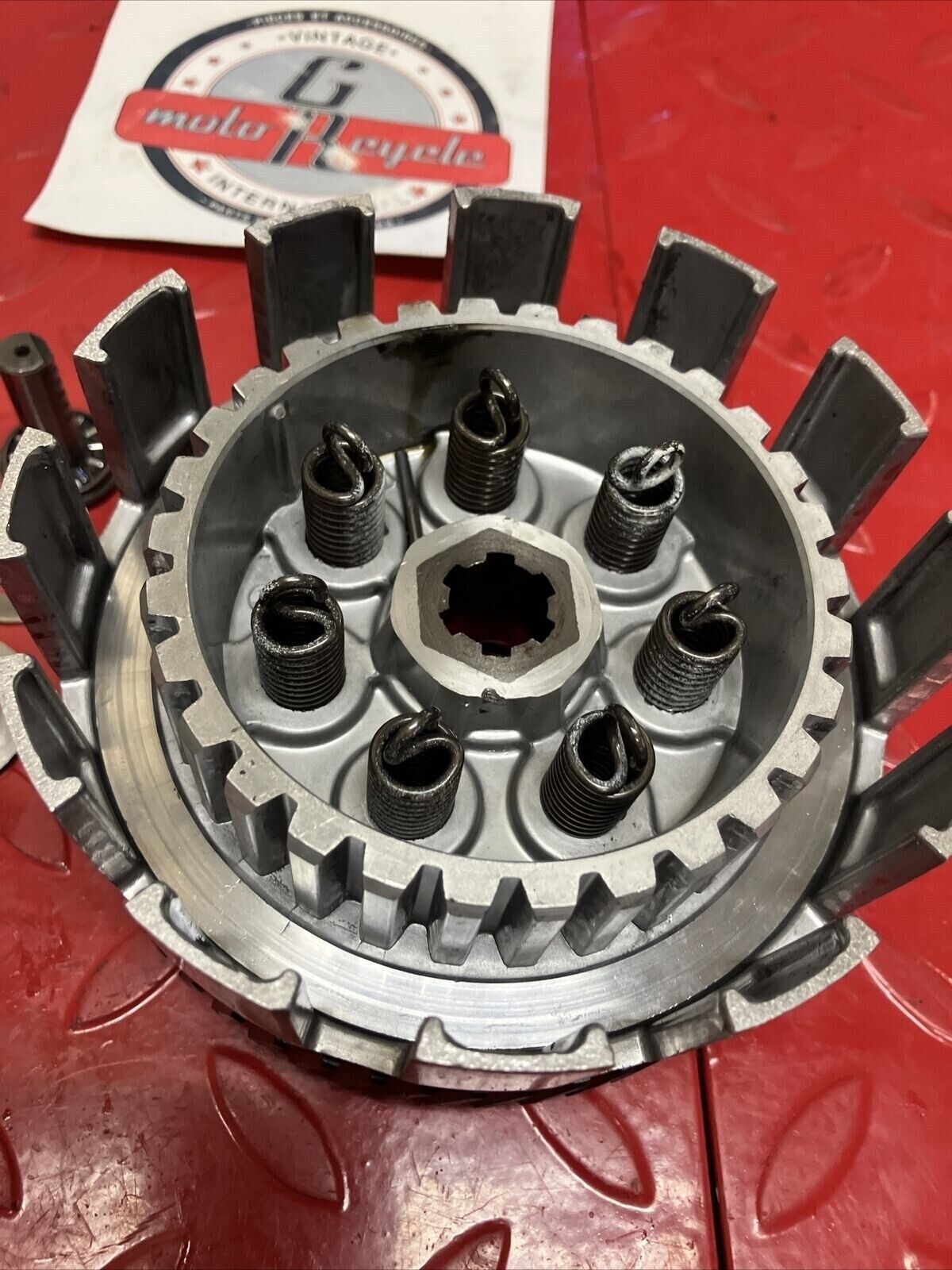 Suzuki DS100 1978 complete clutch assy basket hub pressure plate