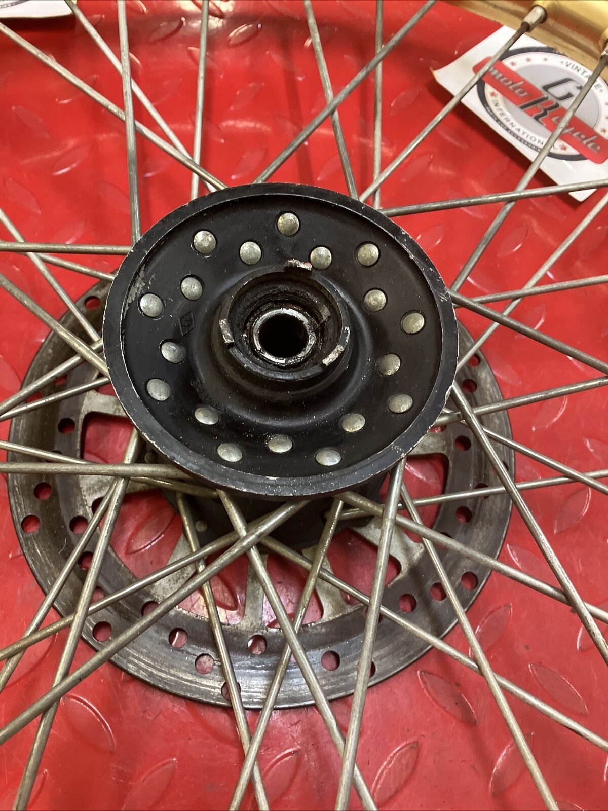 Suzuki RM125 1986 Front wheel RM250 1985 1987 1988 55311-28C01