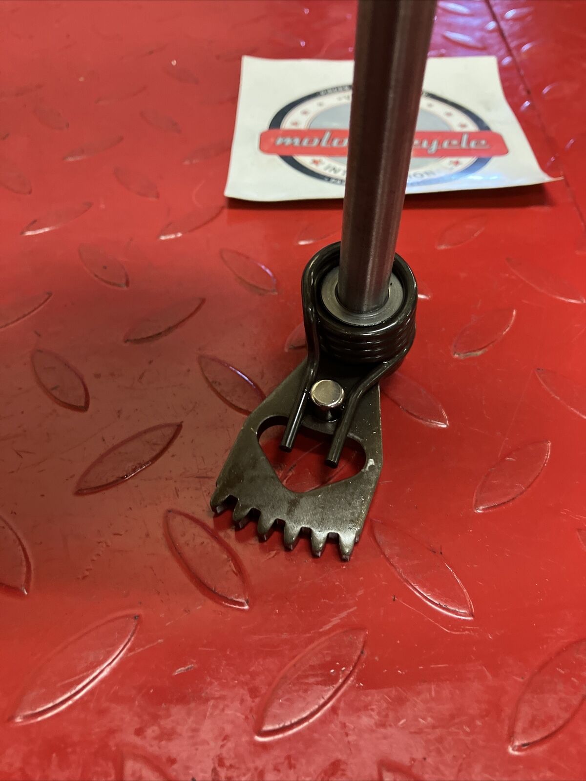 Suzuki DS100 1978 transmission gearshift gear shift shaft sprindle