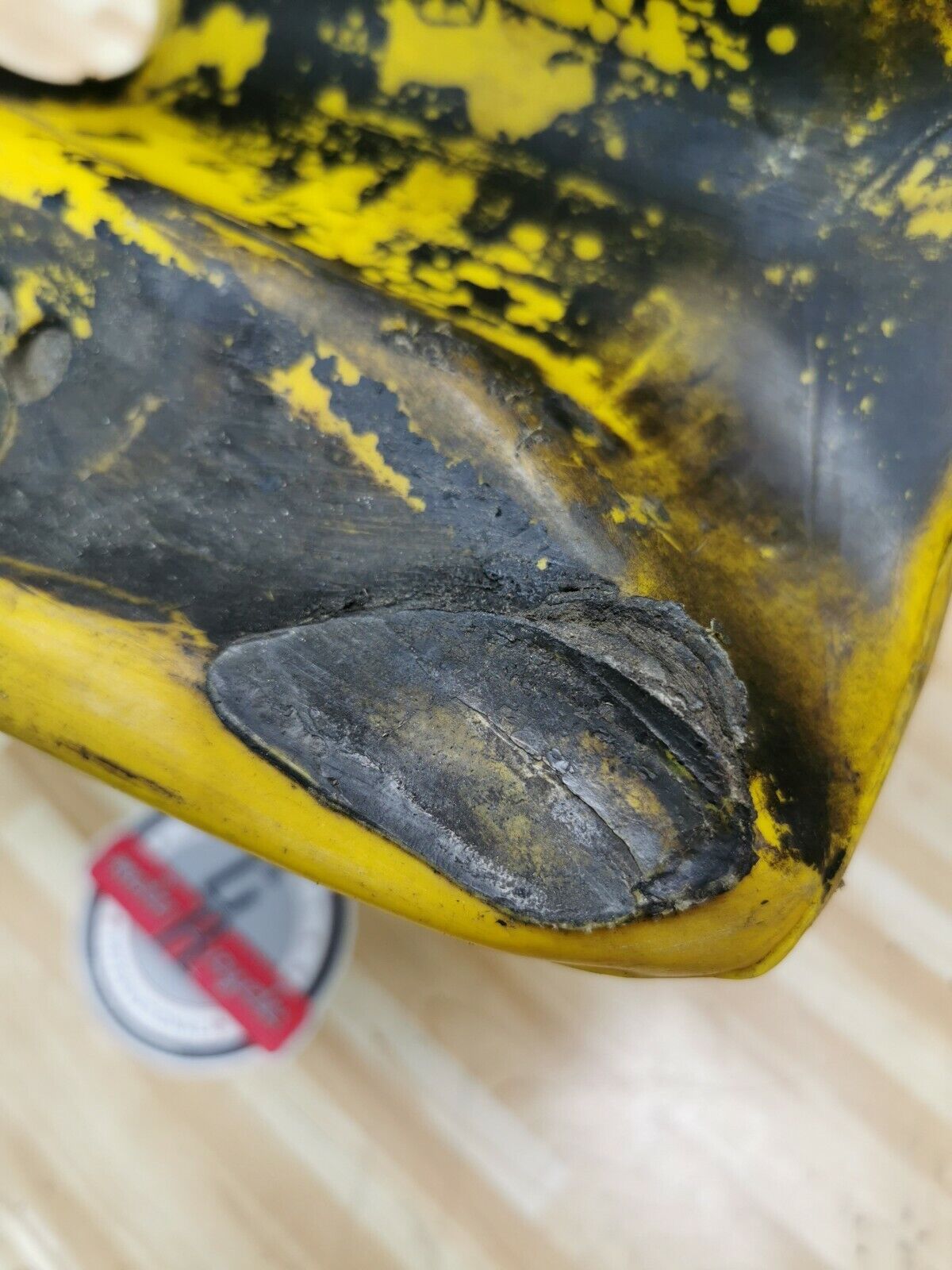 Suzuki RM250 1984 fuel tank gas petrol reservoir 1985