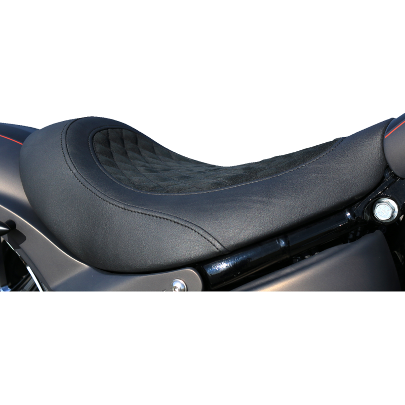 KODLIN SOLO SEAT FOR M8 BREAKOUT/FATBOY W/KODLIN RR FNDR & TANK BLK K59660