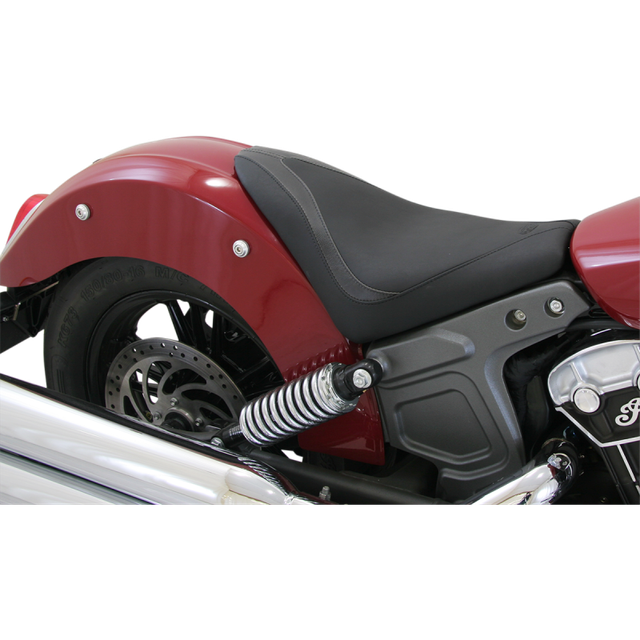MUSTANG RUNAROUND SOLO SEAT - BLACK - SCOUT 15-24 75368