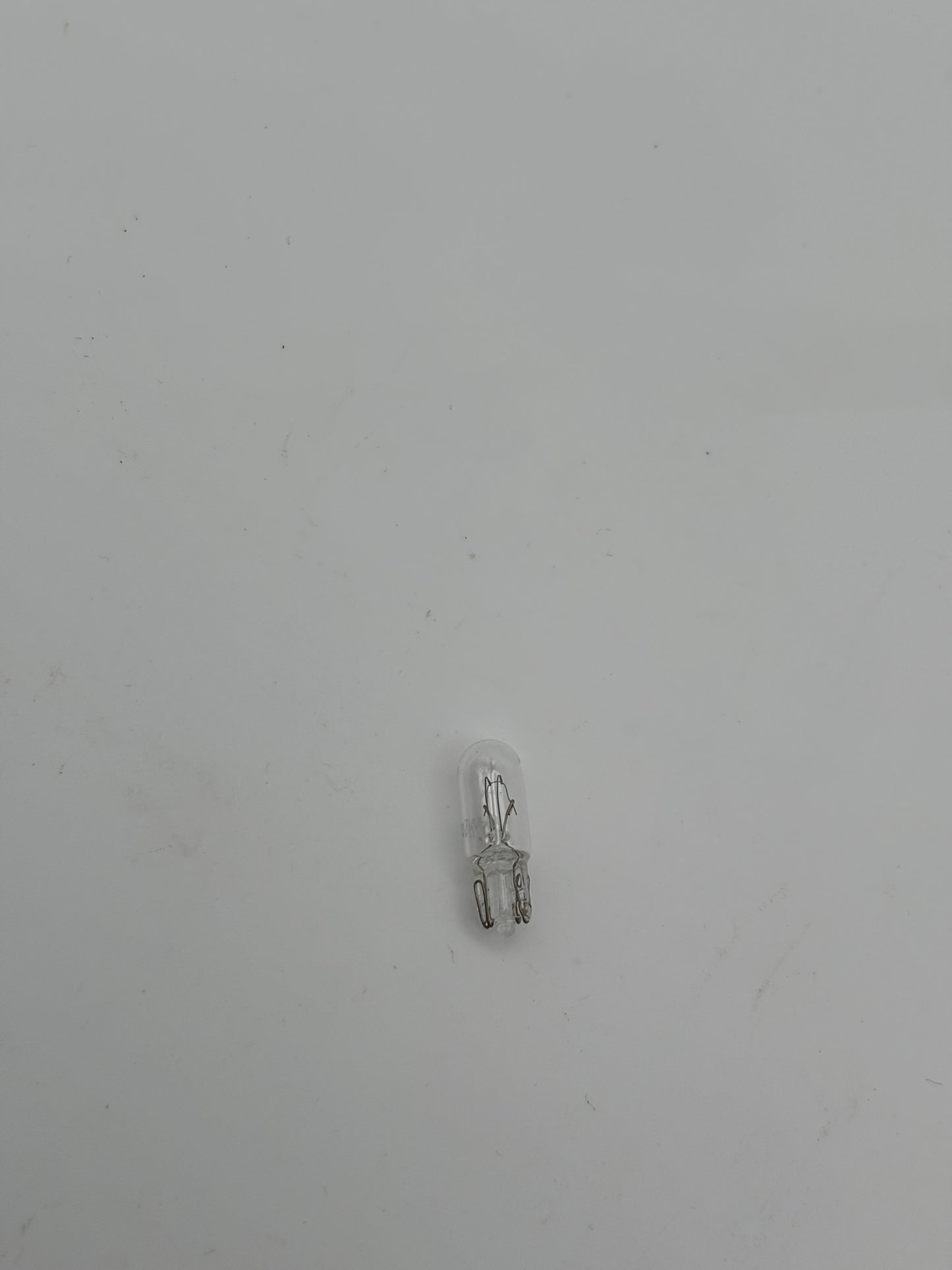 YAMAHA BULB 12V 3W 3FV-83517-00-00 Y200