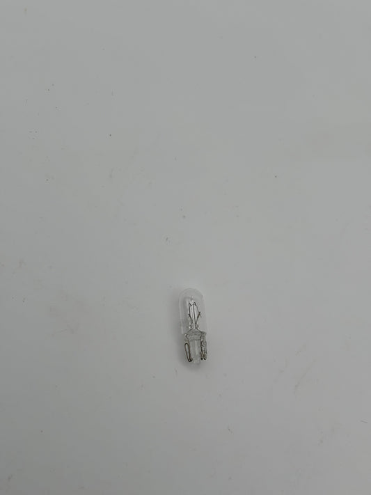 YAMAHA BULB 12V 3W 3FV-83517-00-00 Y200