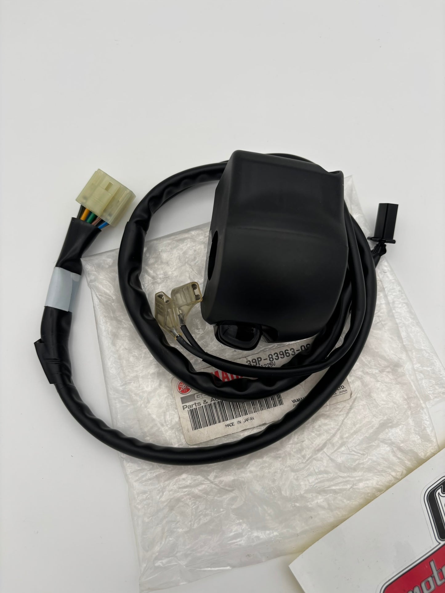 YAMAHA HANDLE SWITCH 3 39P-83963-00-00 Y201