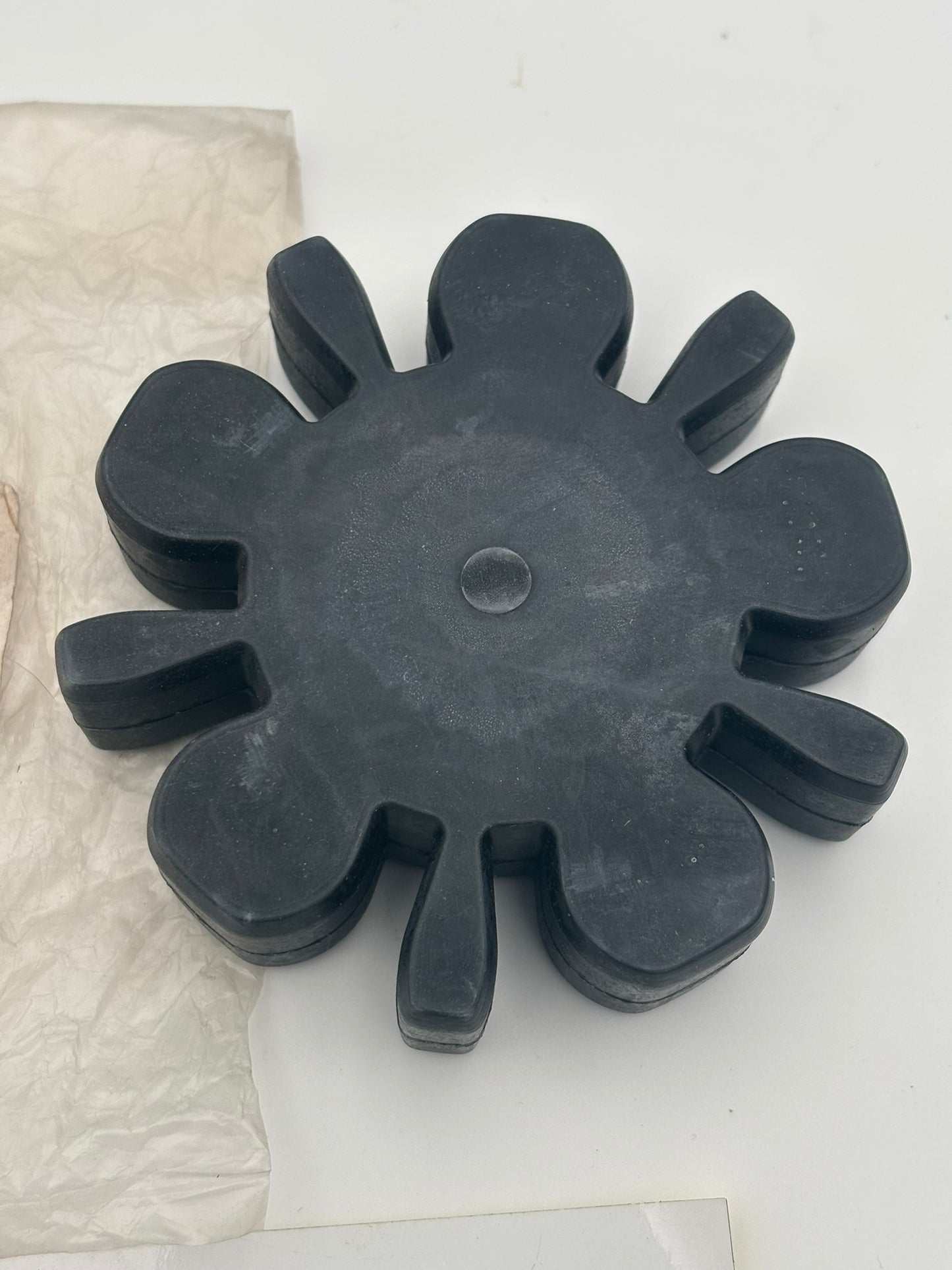 YAMAHA SHAFT COUPLING RUBBER 63M-4581J-00-00 Y205