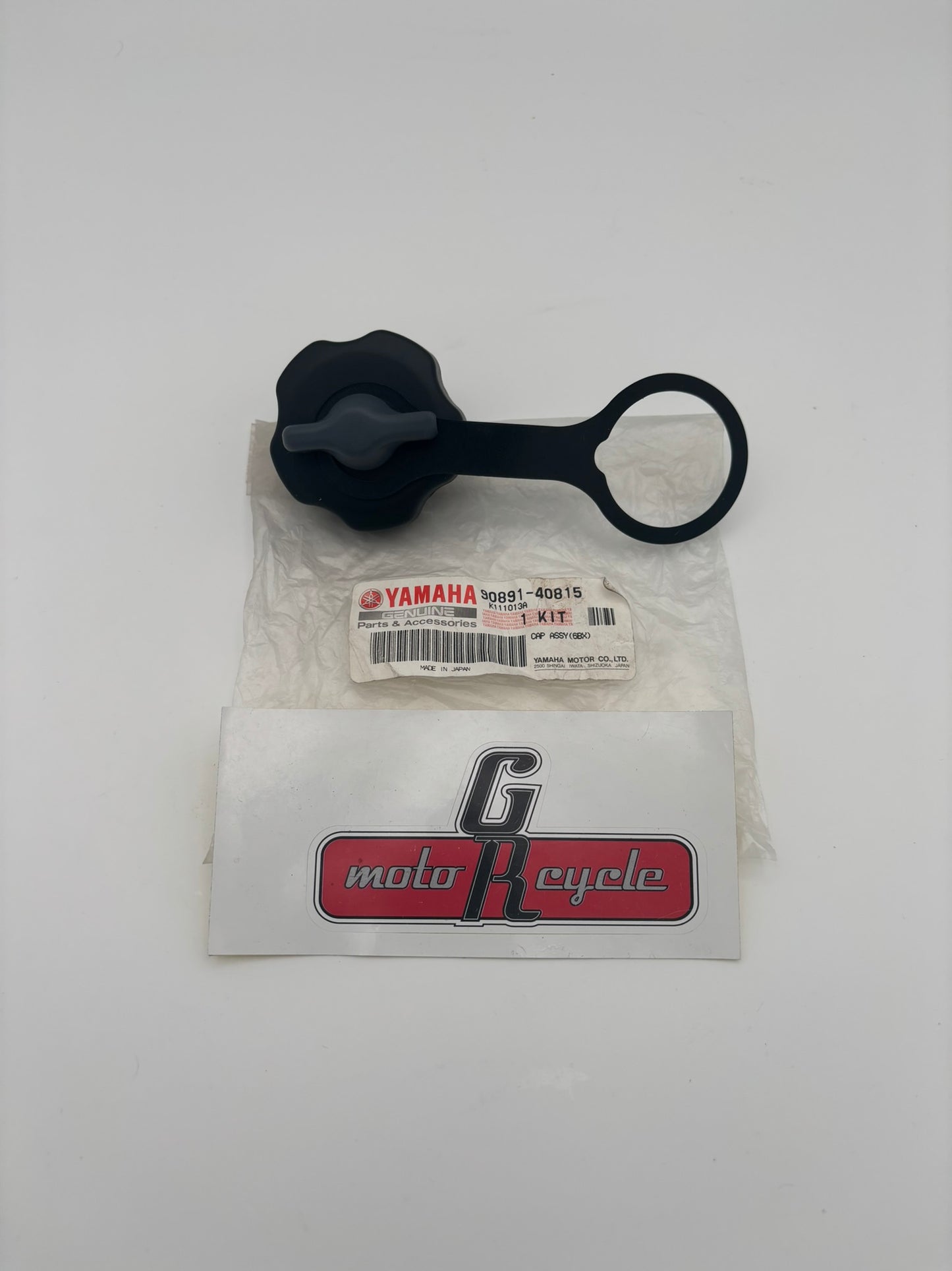 YAMAHA CAP ASSY 90891-40815-00 Y205