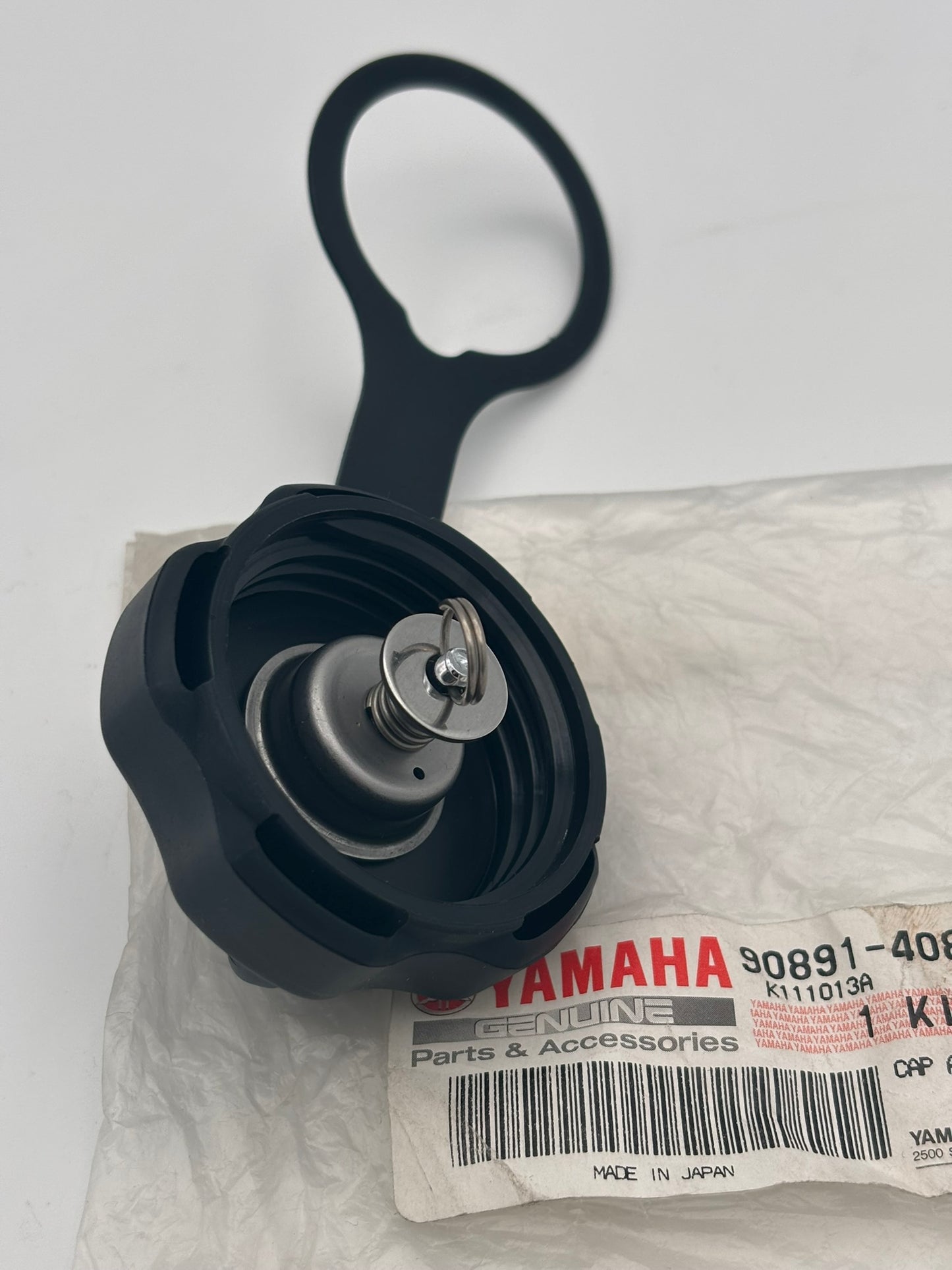 YAMAHA CAP ASSY 90891-40815-00 Y205