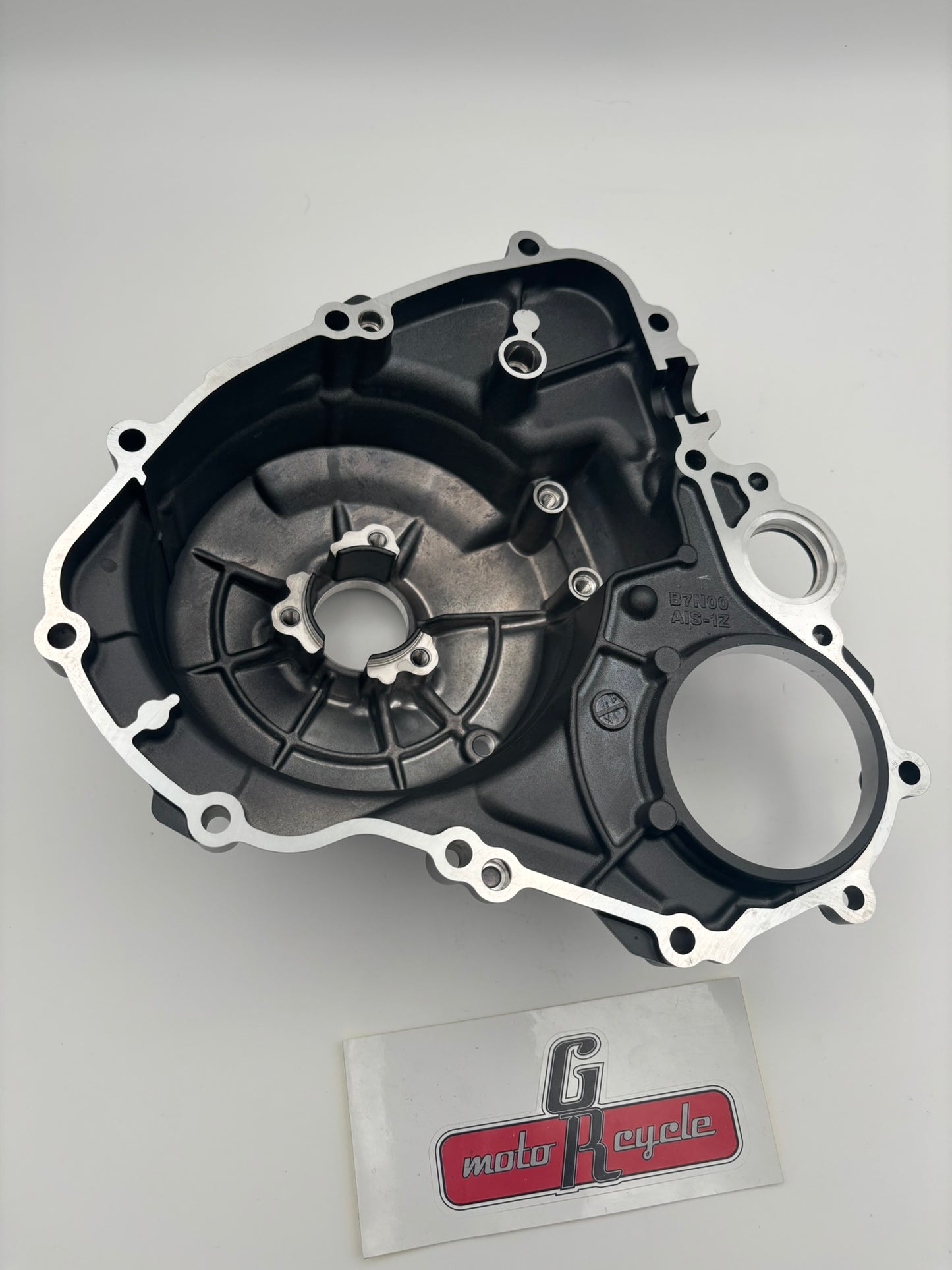 YAMAHA CRANKCASE COVER 1 B7N-15411-00-00 Y205