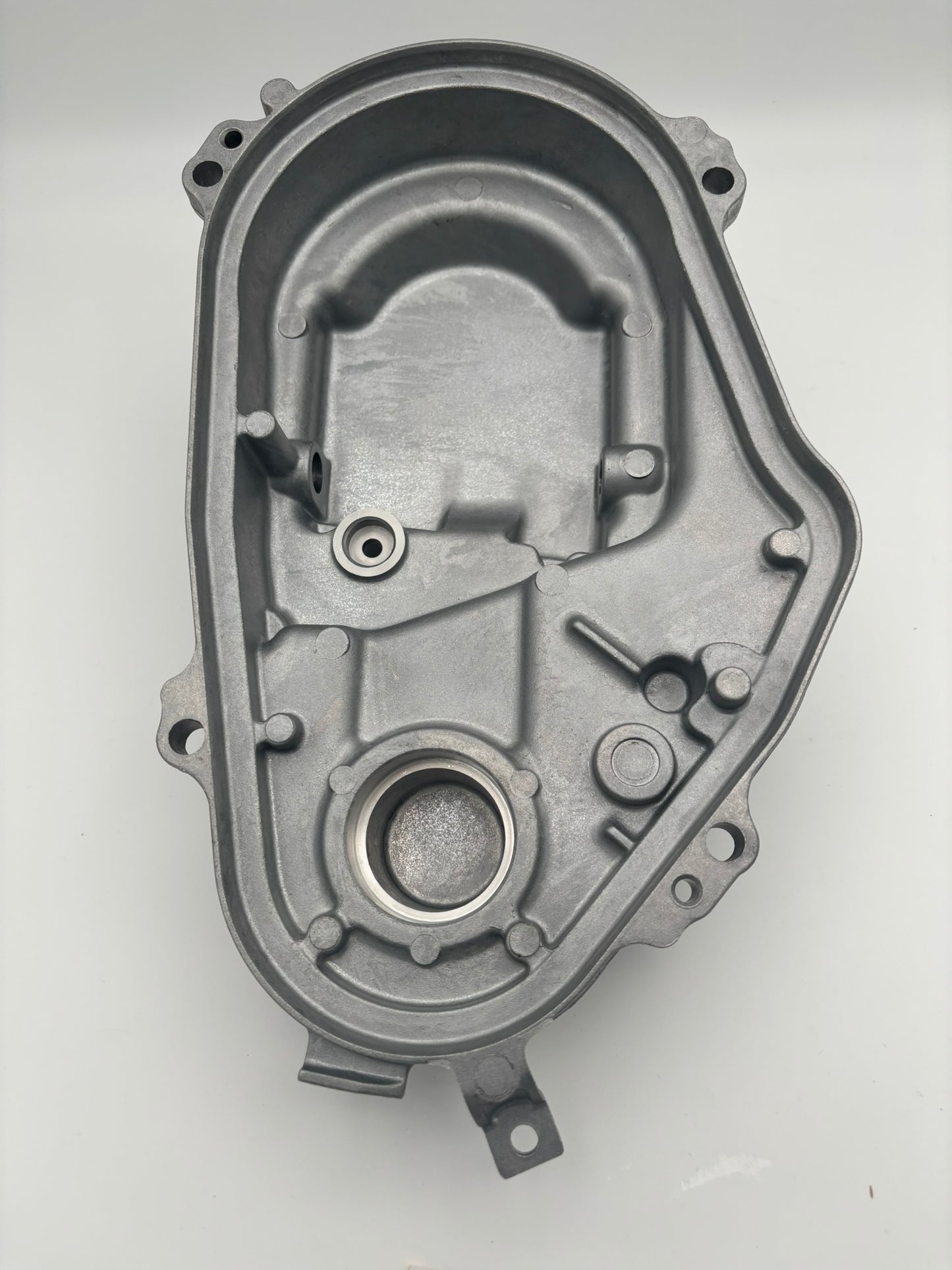 YAMAHA HOUSING CAP 8CW-47543-02-00 Y205