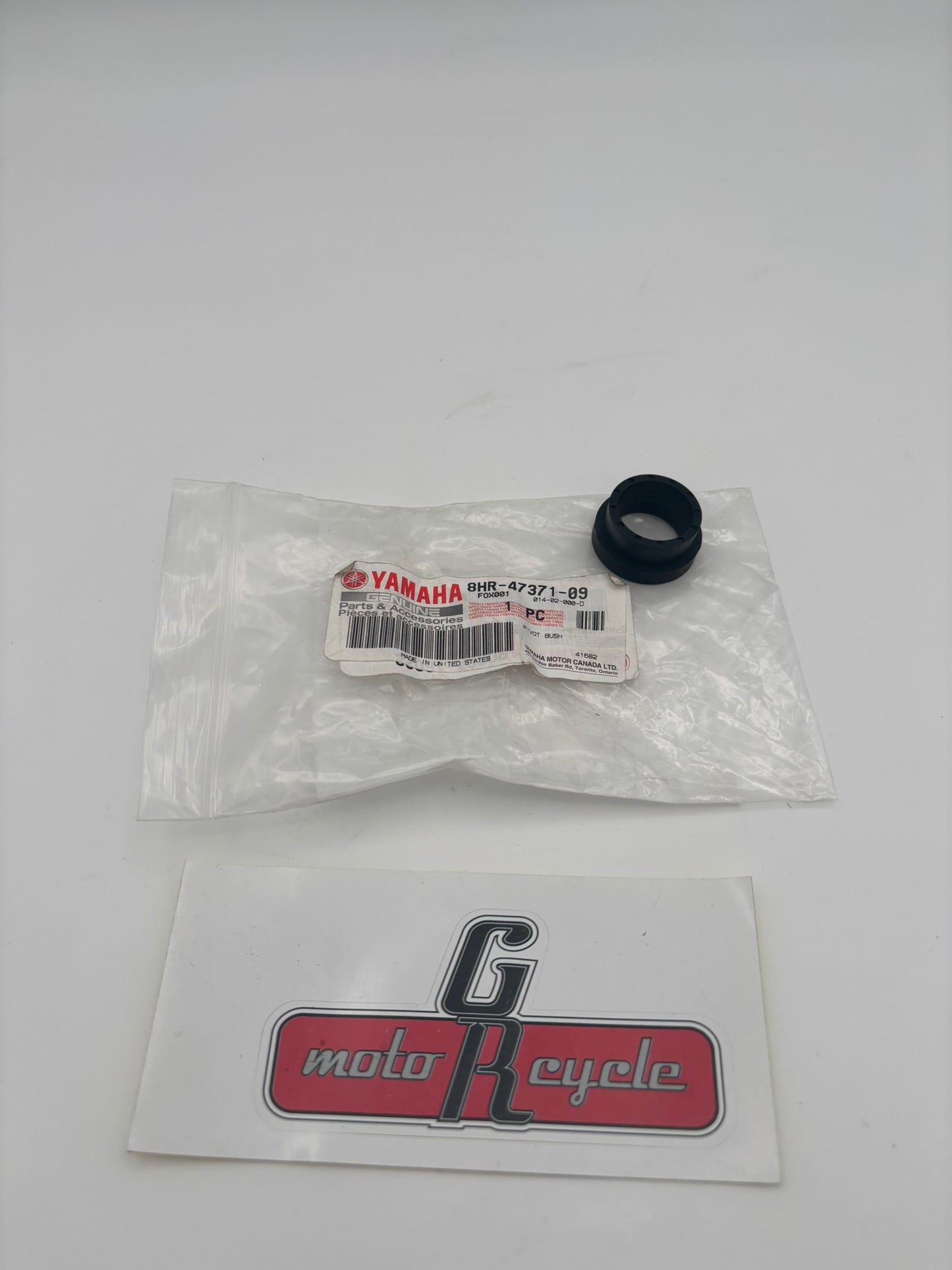 YAMAHA PIVOT BUSH 8HR-47371-09-00 Y207