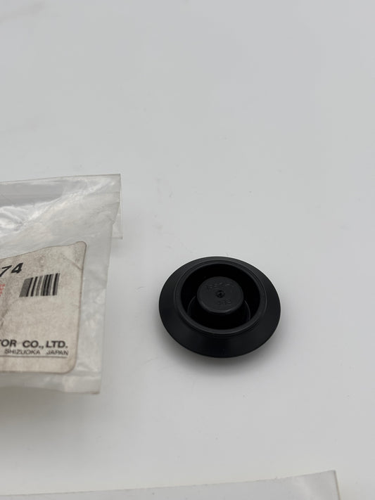 YAMAHA GROMMET 90480-18M74-00 Y208