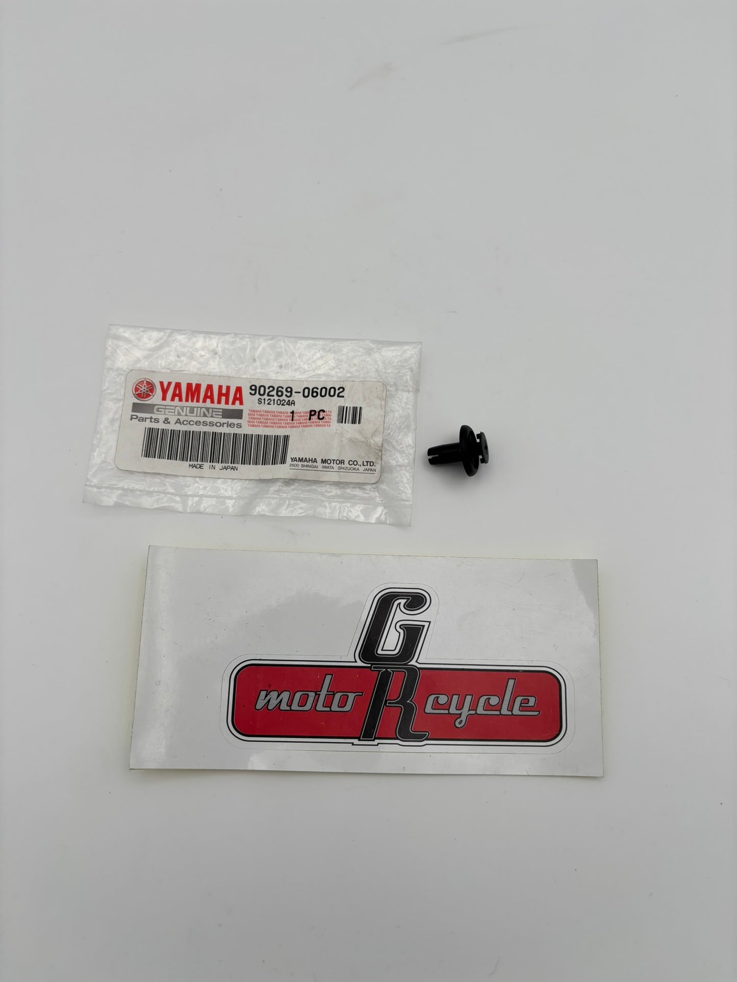 YAMAHA RIVET 90269-06002-00 Y208
