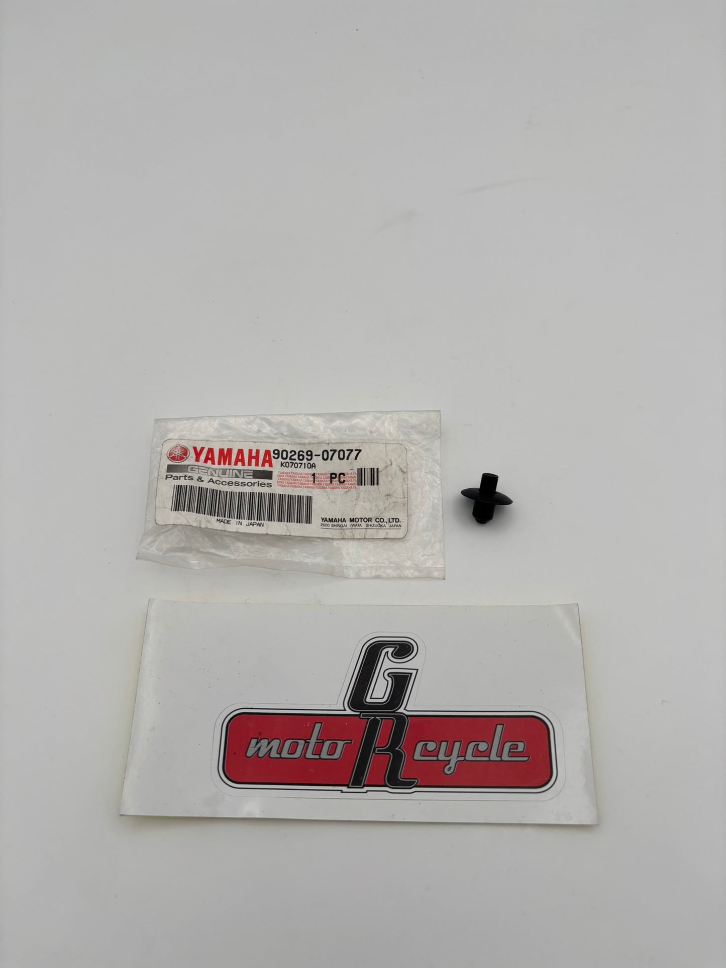 YAMAHA RIVET 90269-07077-00 Y208