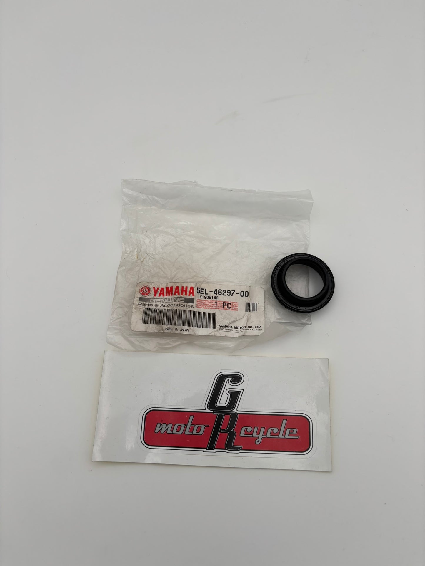 YAMAHA DUST COVER 5EL-46297-00-00 Y209