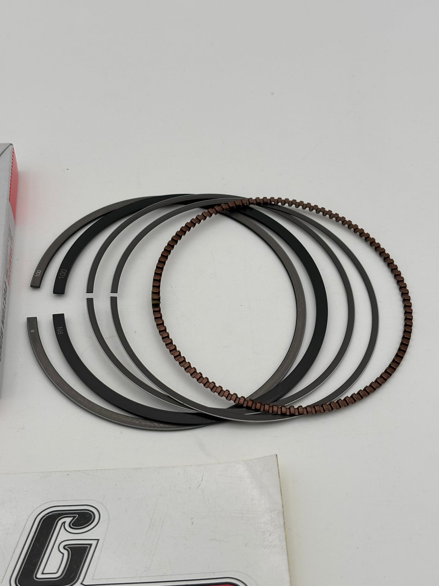 YAMAHA PISTON RING SET (1.00MM O/S) 5ND-11607-00-00 Y20