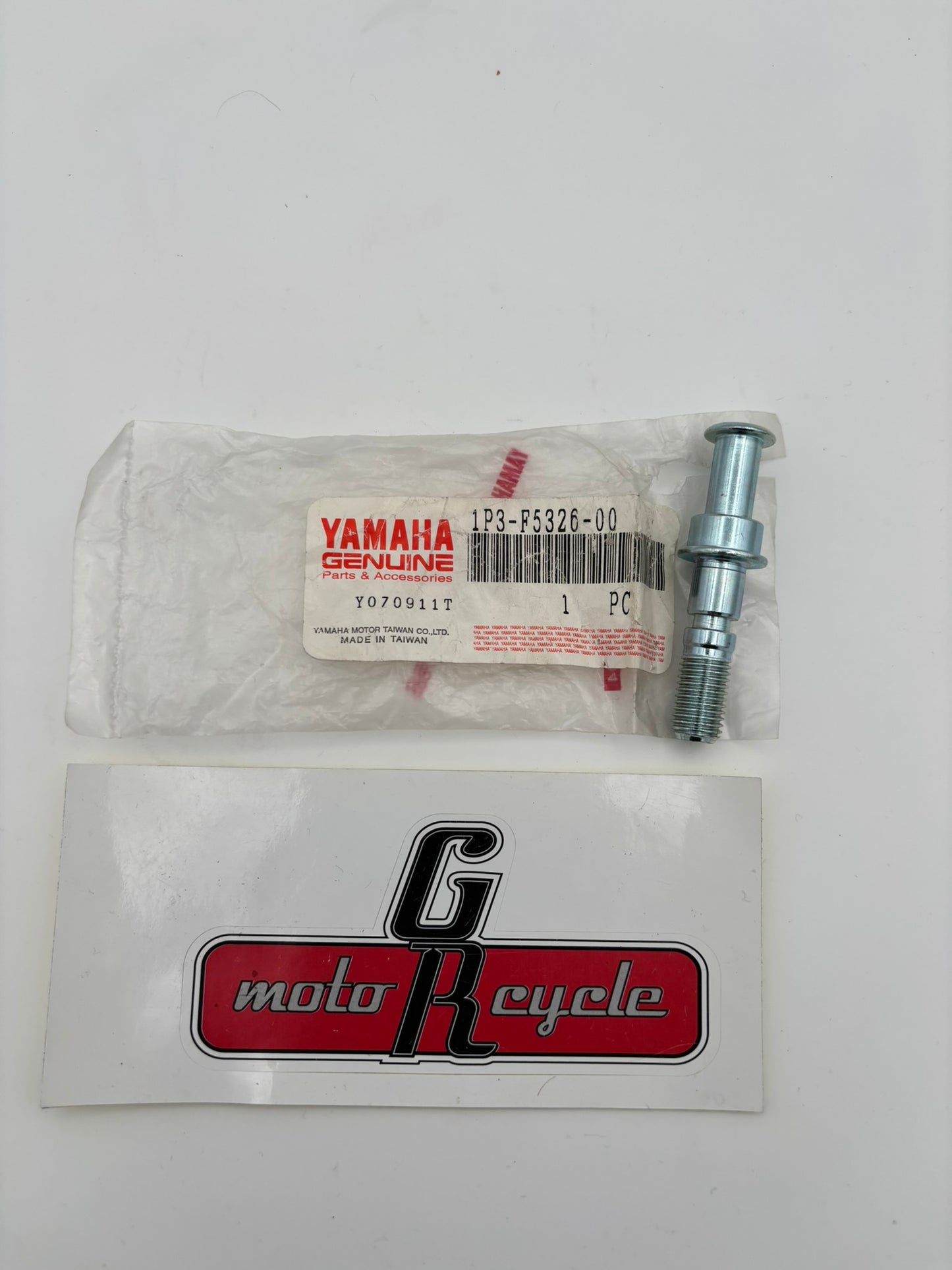 YAMAHA PIVOT PIN 1P3-F5326-00-00 Y213