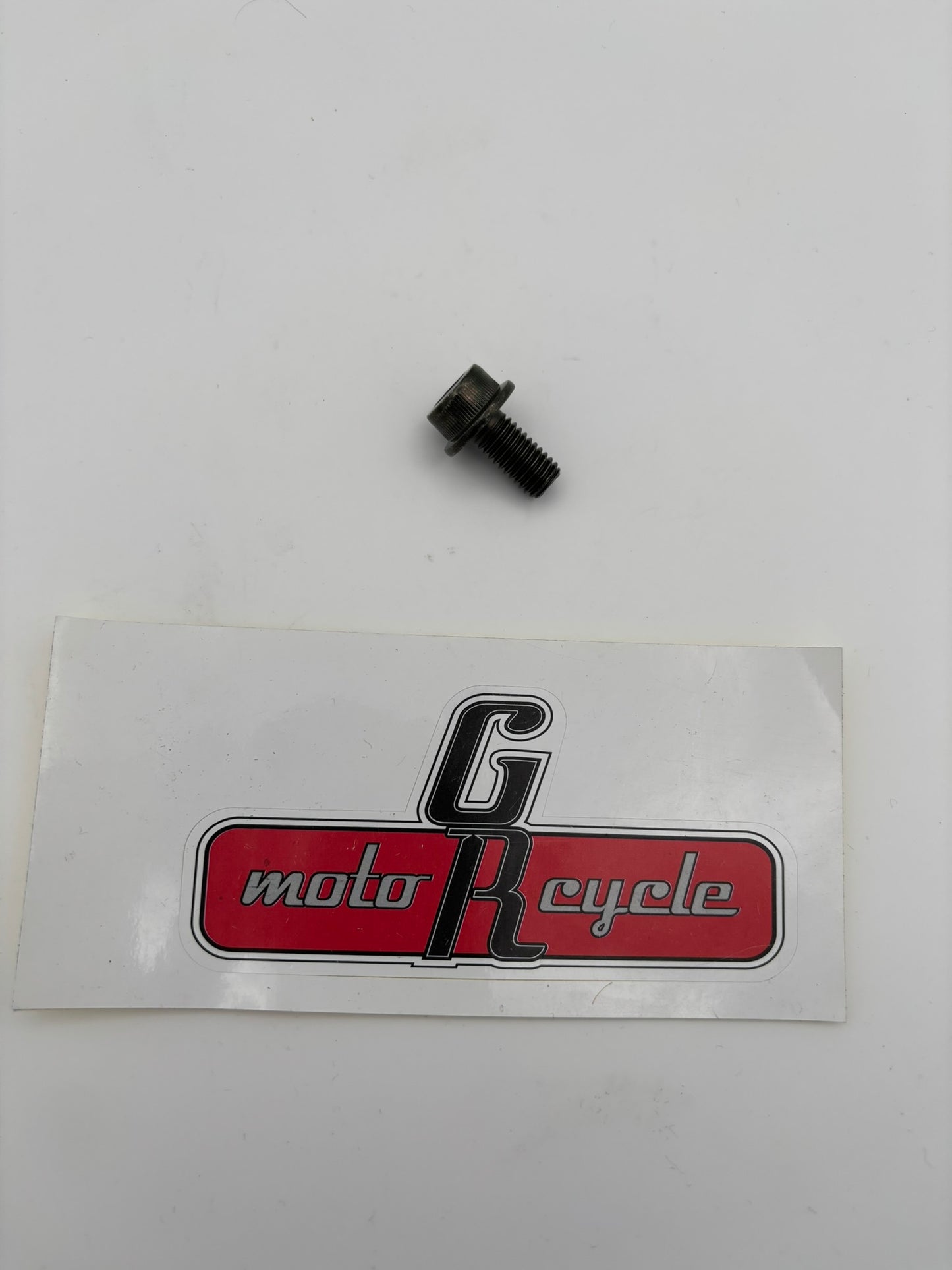YAMAHA BOLT (2KF) 90109-085E2-00 Y214