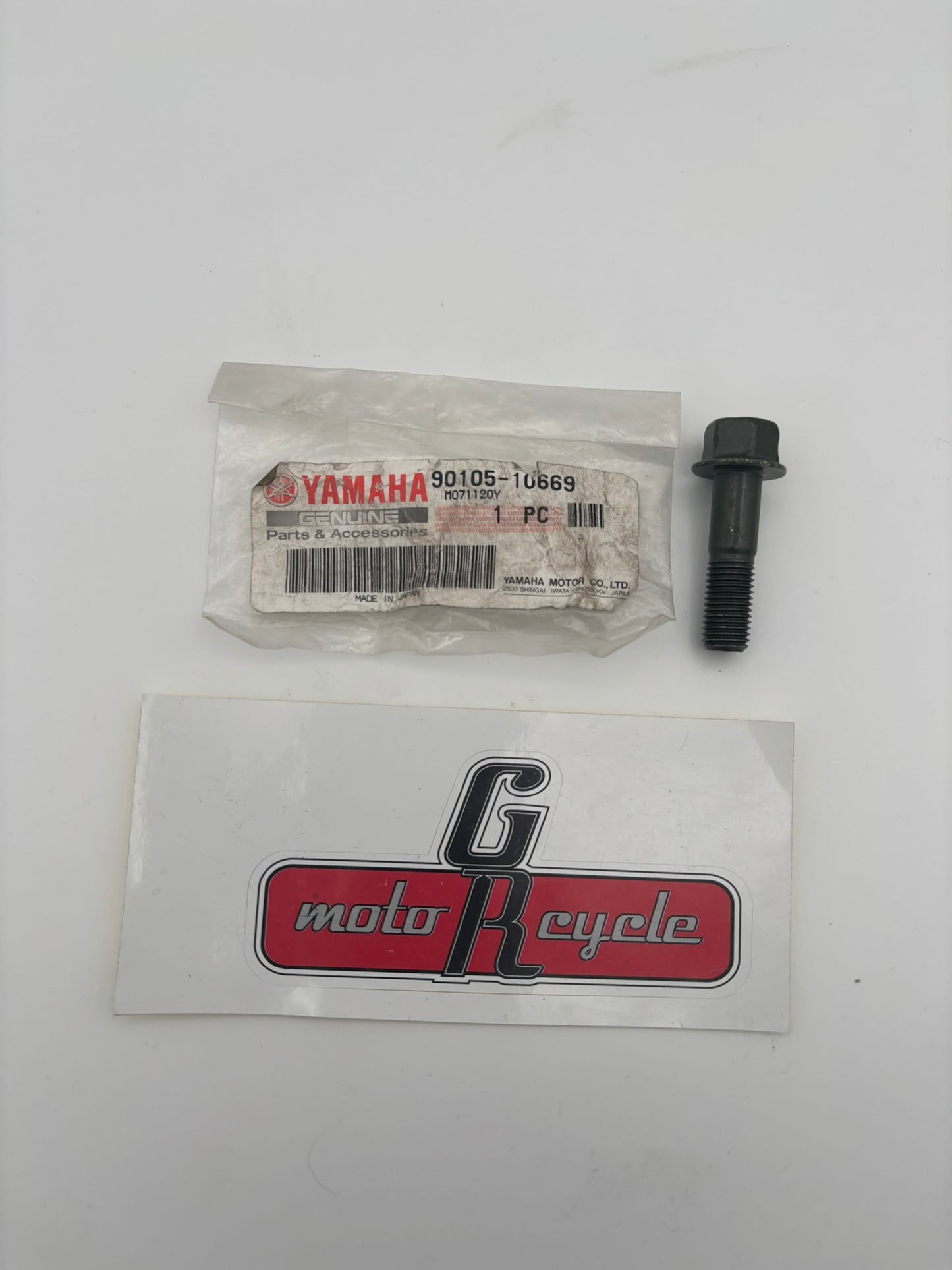 YAMAHA FLANGE BOLT 90105-10669-00 Y219