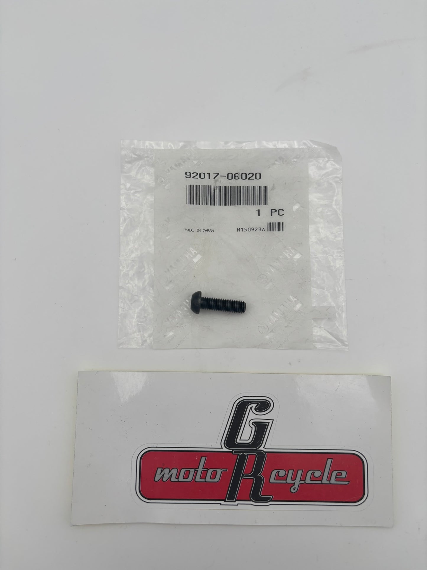 YAMAHA BUTTON HEAD BOLT 92017-06020-00 Y219