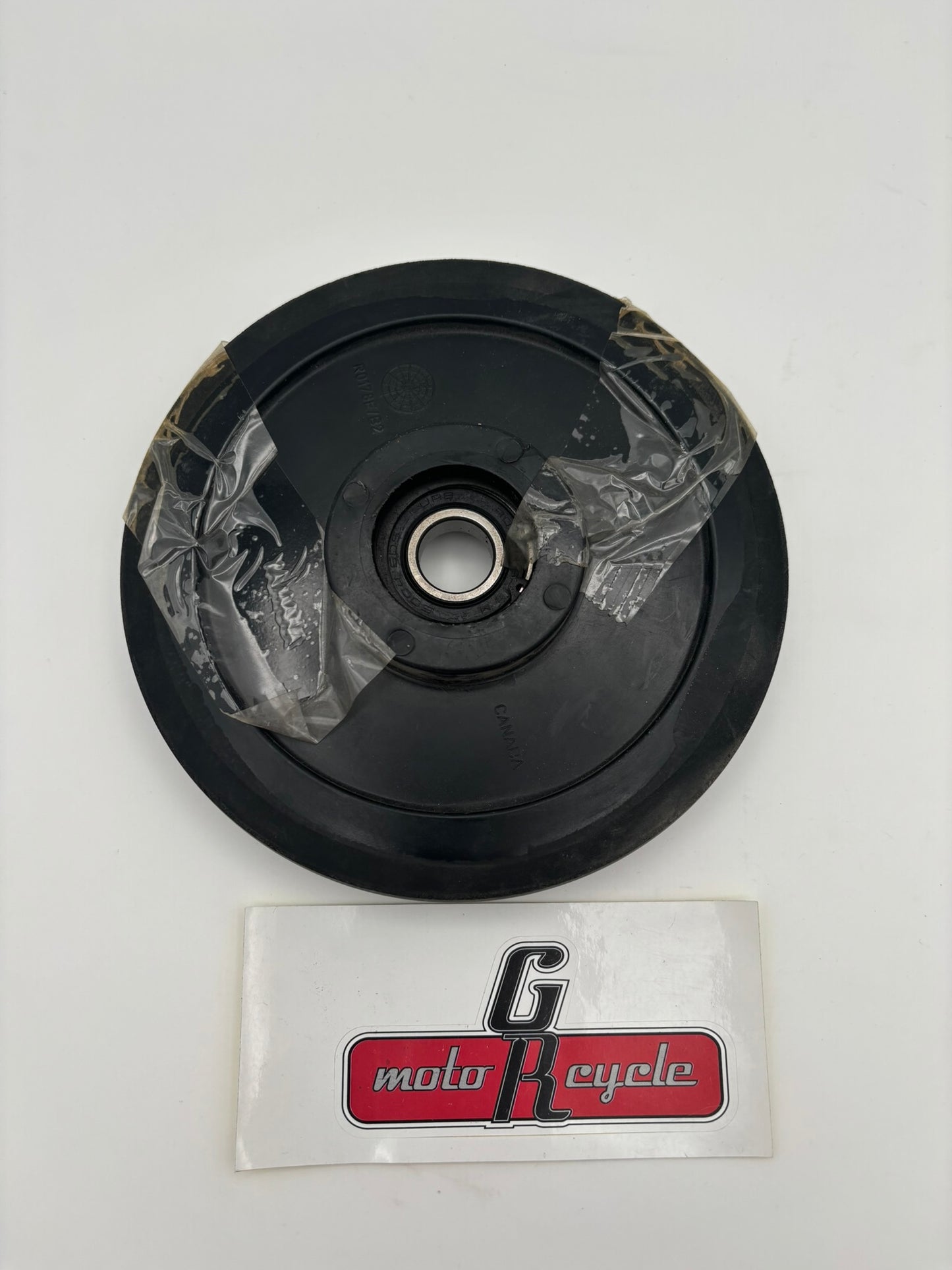 YAMAHA REAR WHEEL AXLE GUIDE 8DF-47550-01-BL Y230