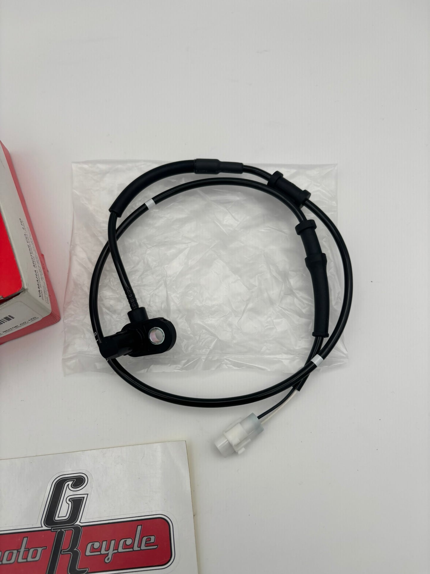 YAMAHA FRONT WHEEL SENSOR SUB BS2-85970-01-00 BS2-85970-00-00 Y230