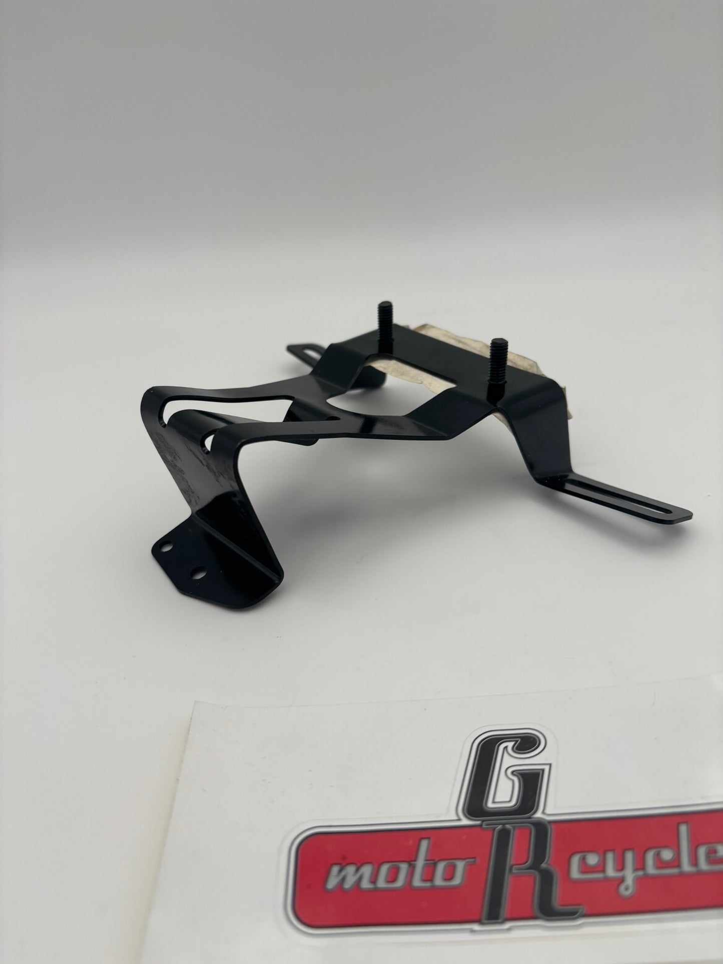 YAMAHA LICENSE BRACKET 1CD-F1685-00-00 Y234