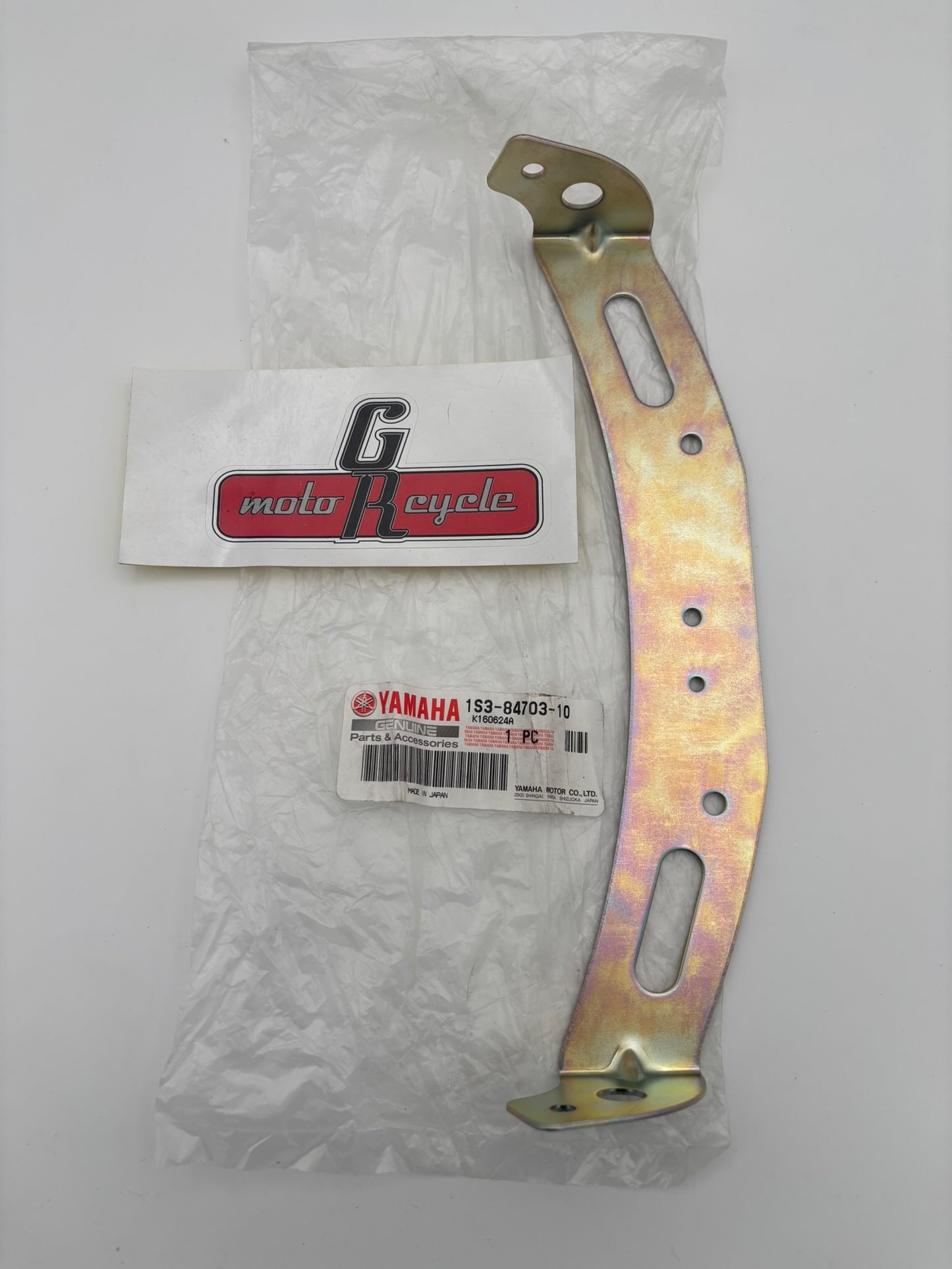 YAMAHA BRACKET 1S3-84703-10-00 Y234